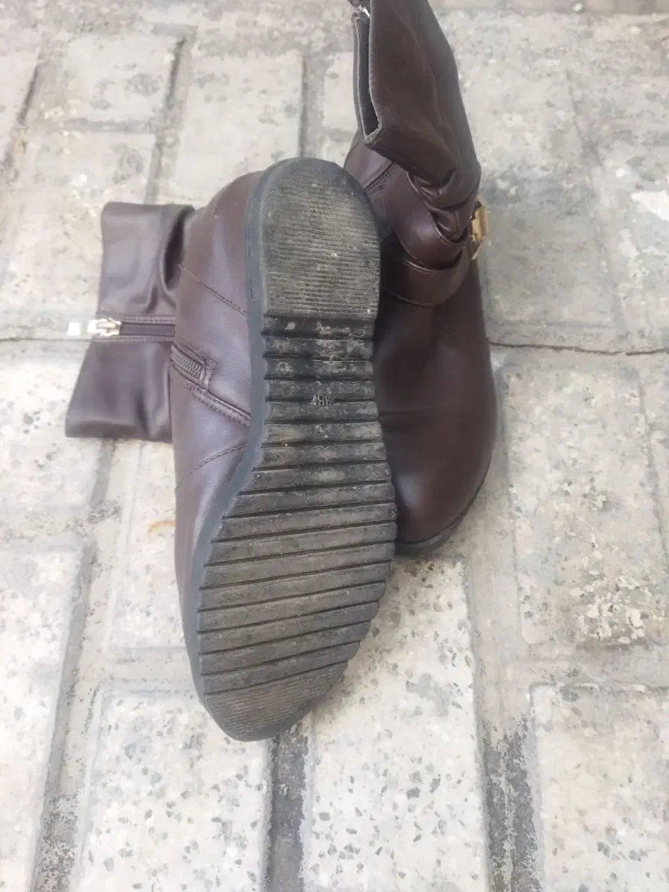 چکمه|کیف، کفش، کمربند|مشهد, عبادی|دیوار