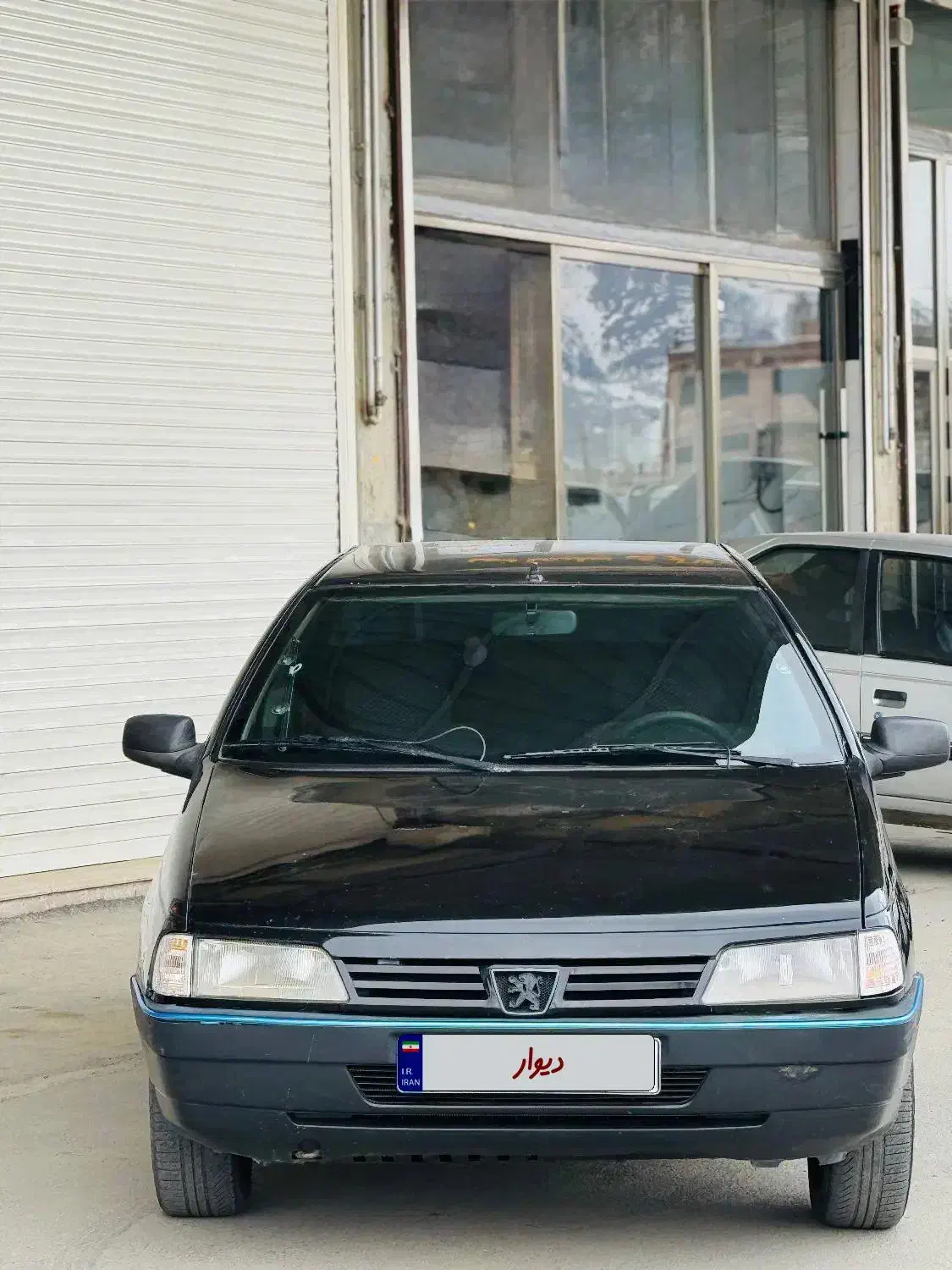 ۴۰۵ مدل۸۳|خودرو سواری و وانت|بانه, |دیوار