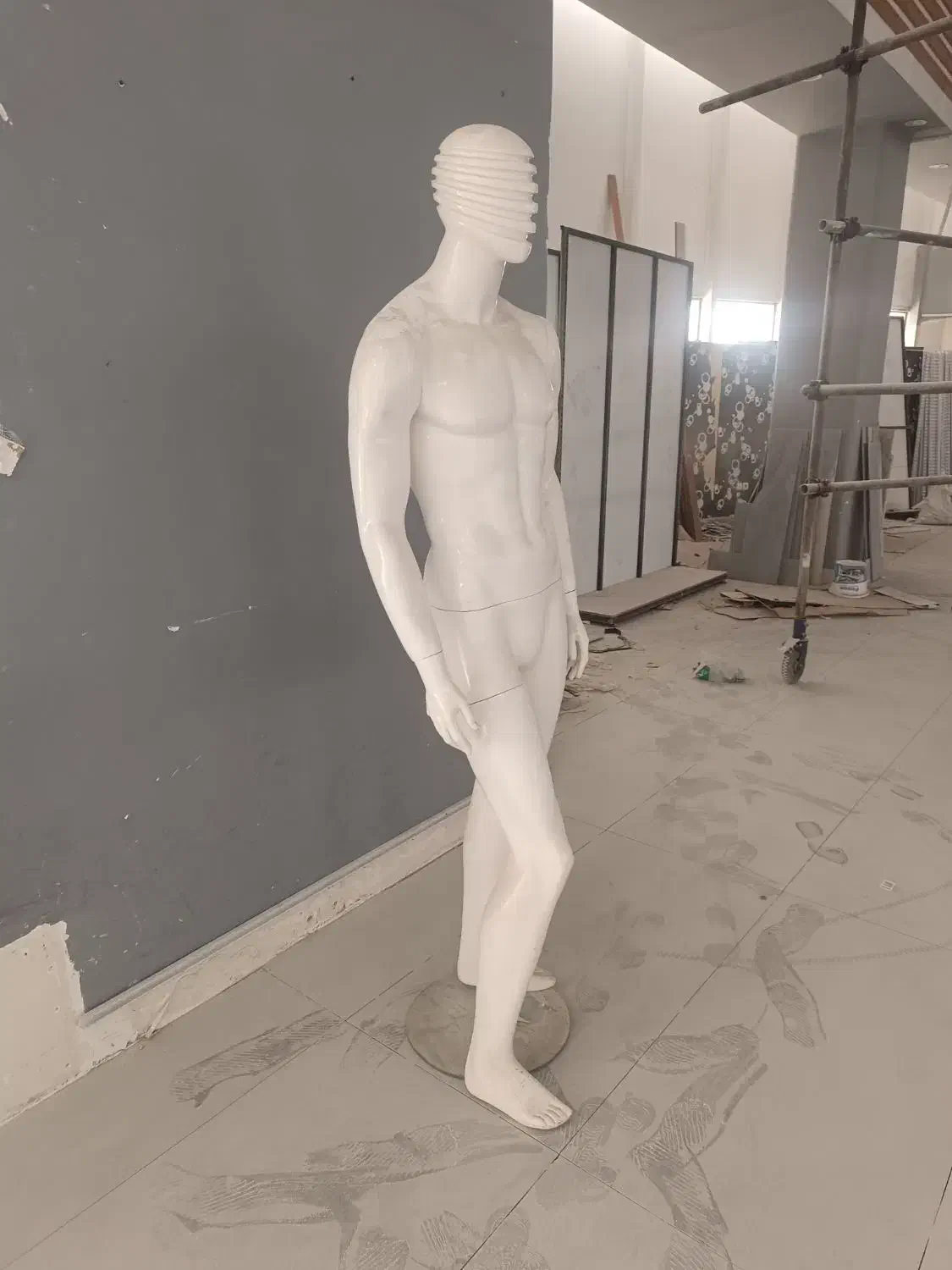 مانکن مرد|فروشگاه و مغازه|محمدشهر, محمدشهر|دیوار