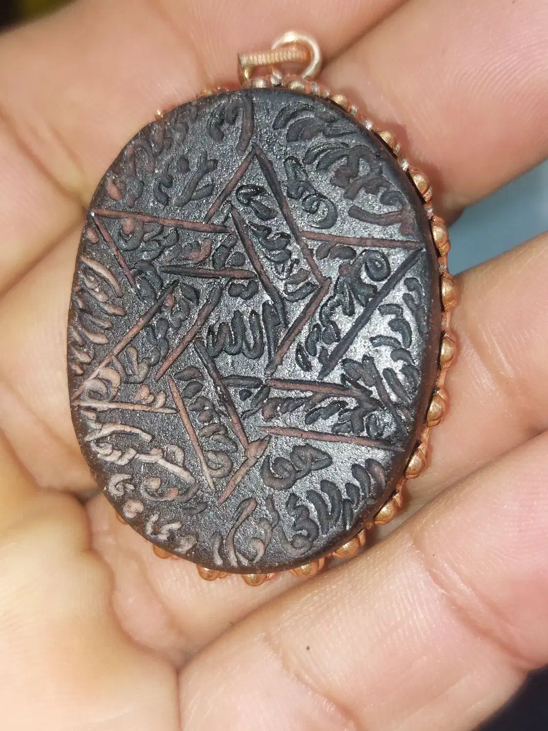 احجارکریمه|کلکسیون اشیاء عتیقه|اهواز, زیتون کارگری|دیوار