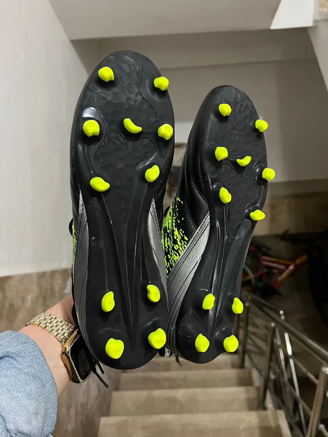 کفش استوک فوتبال|ورزشهای توپی|رشت, گلسار|دیوار