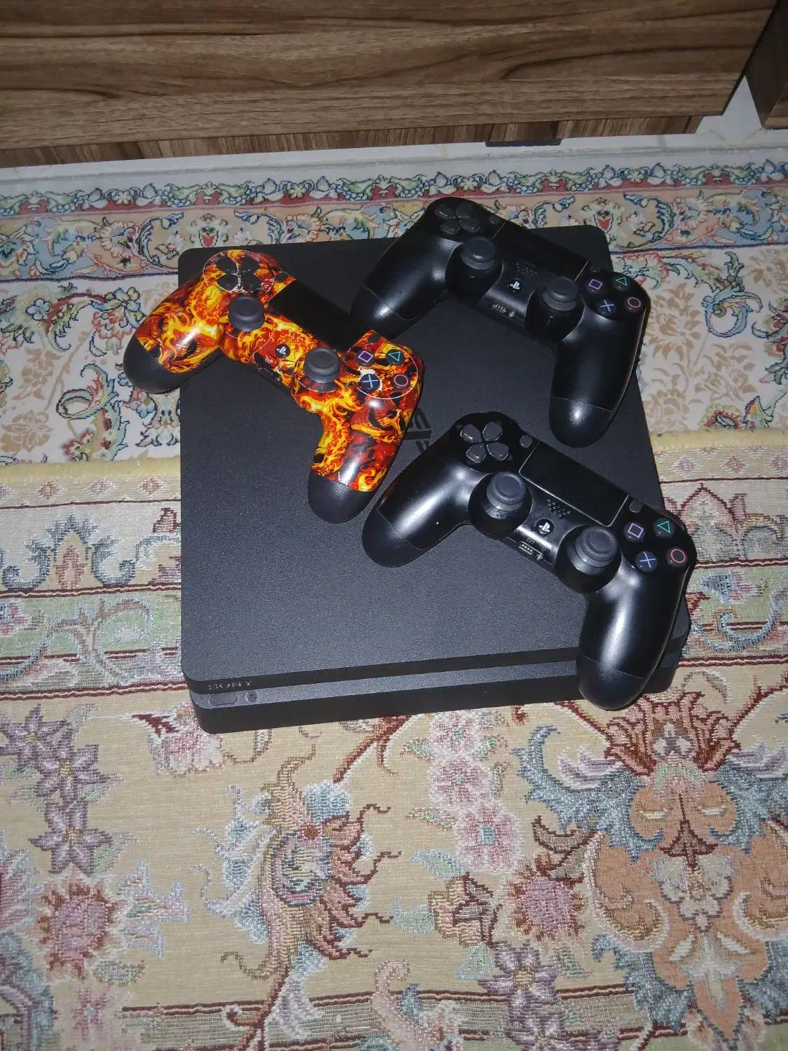 ps 4 یک ترا سی دی خور|کنسول، بازی ویدئویی و آنلاین|اصفهان, شاهد|دیوار