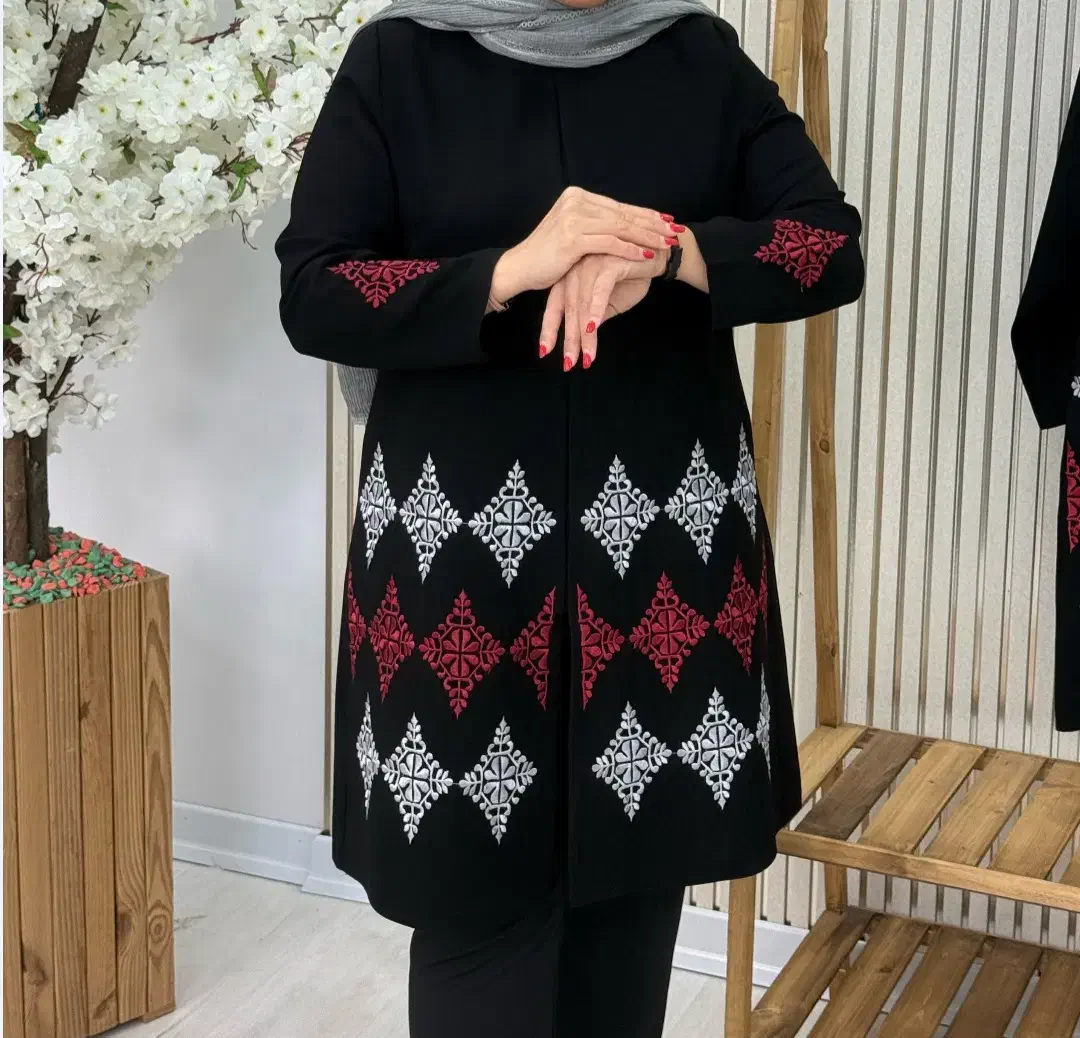 مانتو کتی مجلسی|لباس|آران و بیدگل, |دیوار