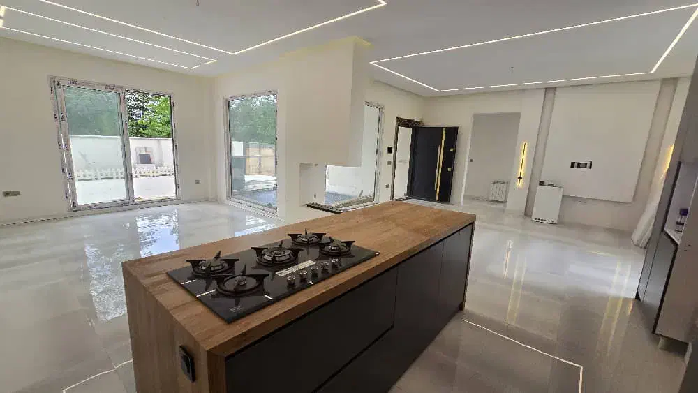 فروش ویلا نما مدرن استخر دار|فروش خانه و ویلا|لاهیجان, شیخ زاهد|دیوار