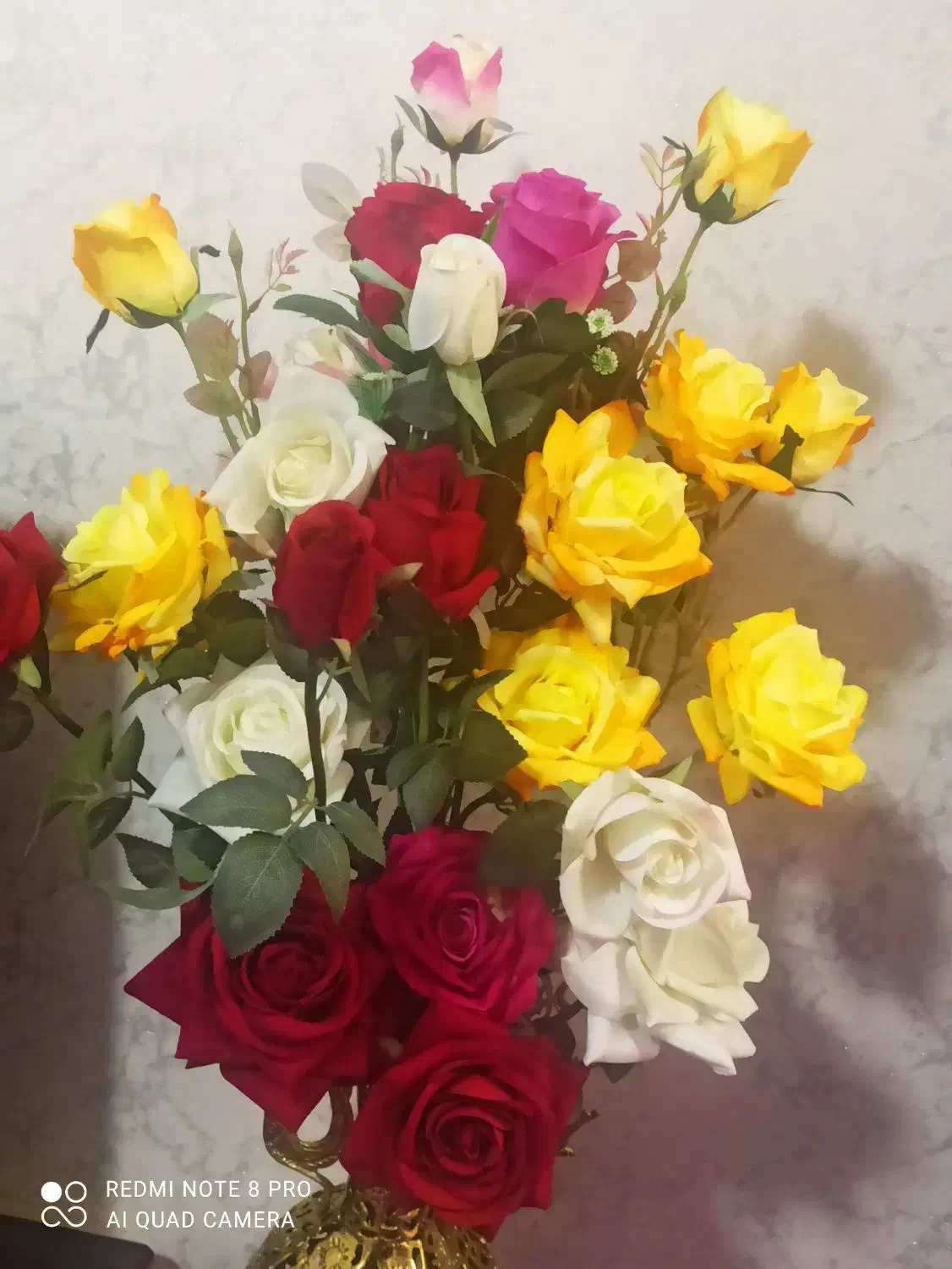 گل رز خارجی کیفیت عالی قابل شستشو|گل مصنوعی|کرمانشاه, |دیوار