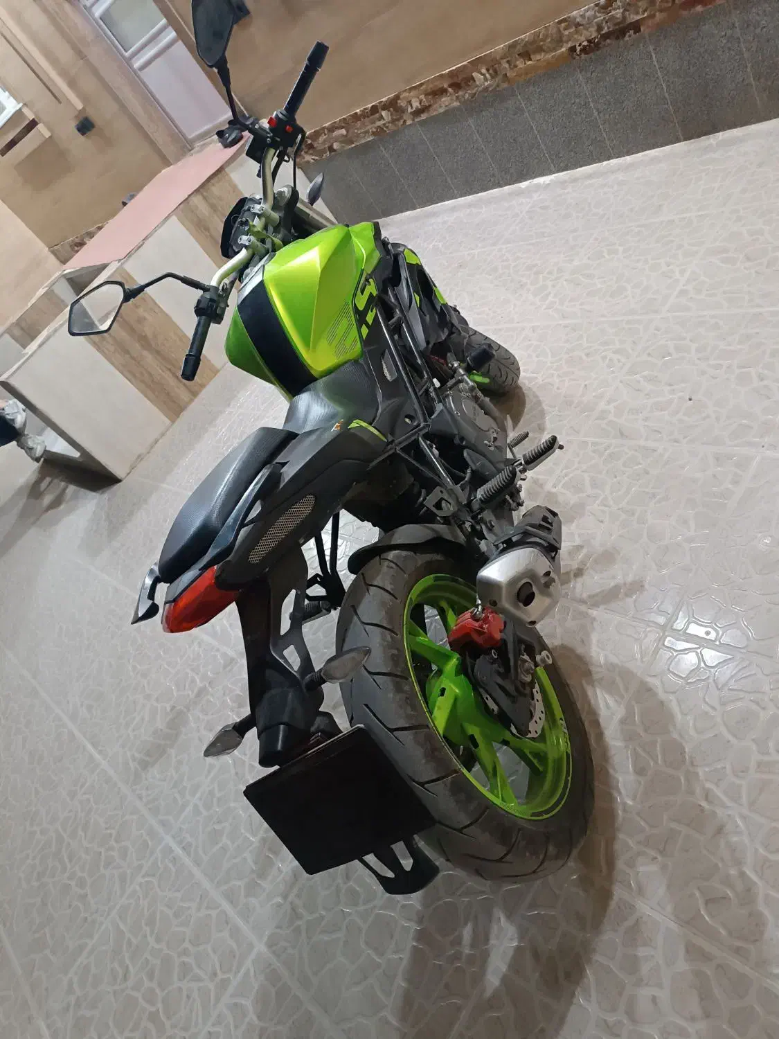 موتور بنلی 250|موتورسیکلت|شیراز, شهرک گلستان شمالی|دیوار