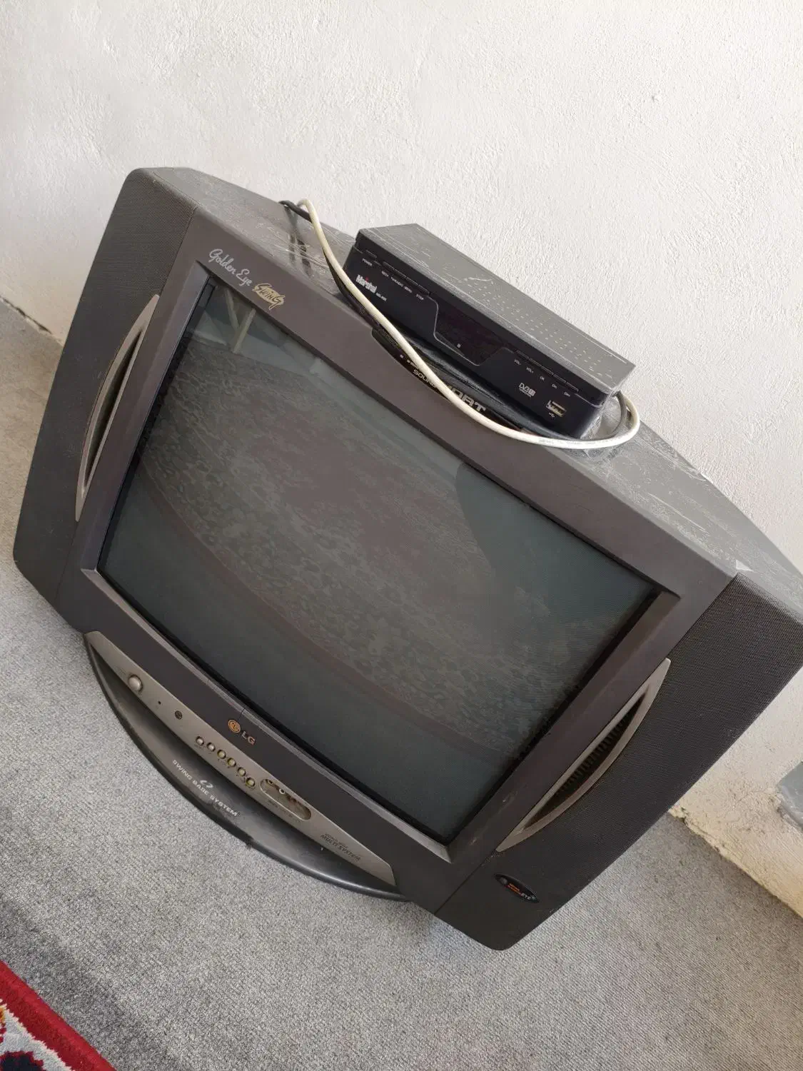 تلویزیون قدیمی همراه با دیجیتال|تلویزیون و پروژکتور|بندر ترکمن, |دیوار