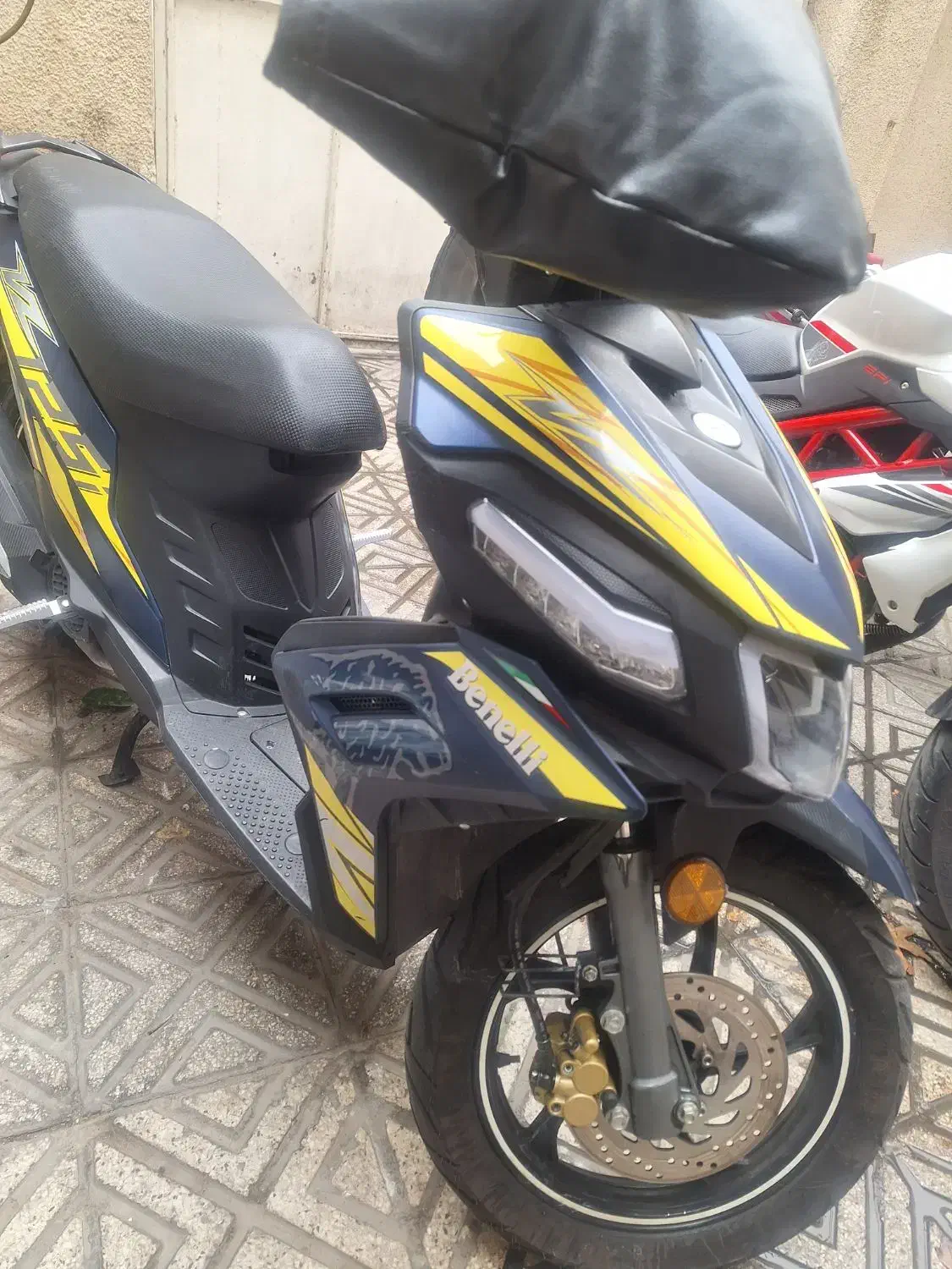 بنلی. yz125|موتورسیکلت|تهران, ونک|دیوار
