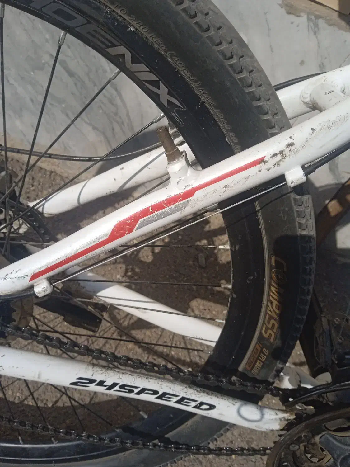 دوچرخه پونیکس|دوچرخه، اسکیت، اسکوتر|میانه, |دیوار