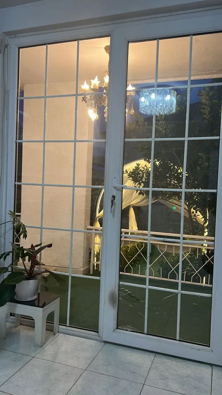 درب و پنجره دوجداره یو پی وی سی (upvc)|خدمات پیشه و مهارت|رشت, یخسازی|دیوار