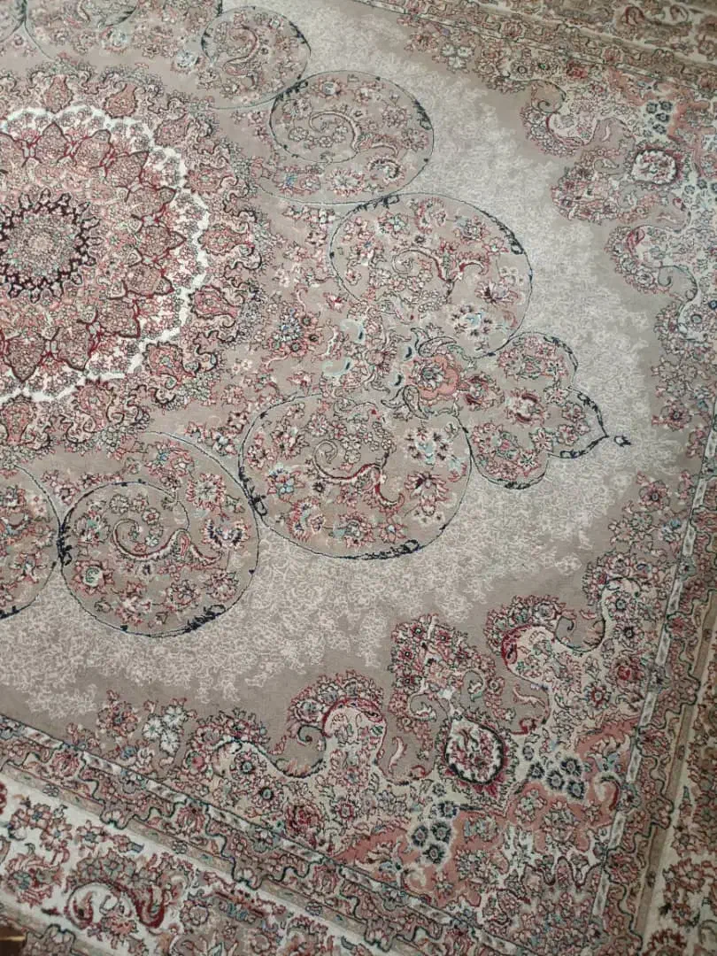 فرش ۹ و چهار متری|فرش|رشت, باهنر|دیوار