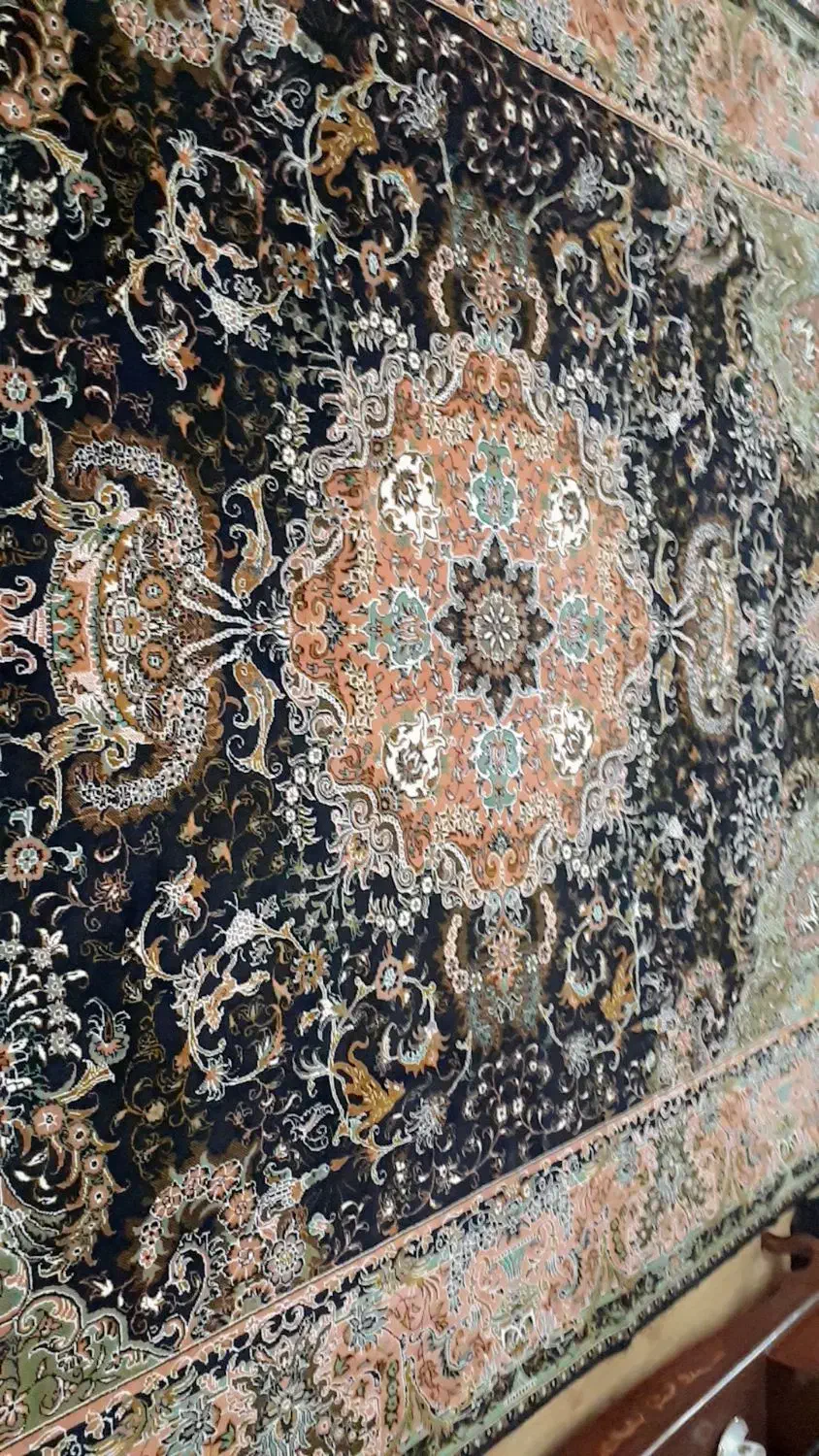 فرش ماشینی تمیز بدون ایراد|فرش|تبریز, |دیوار