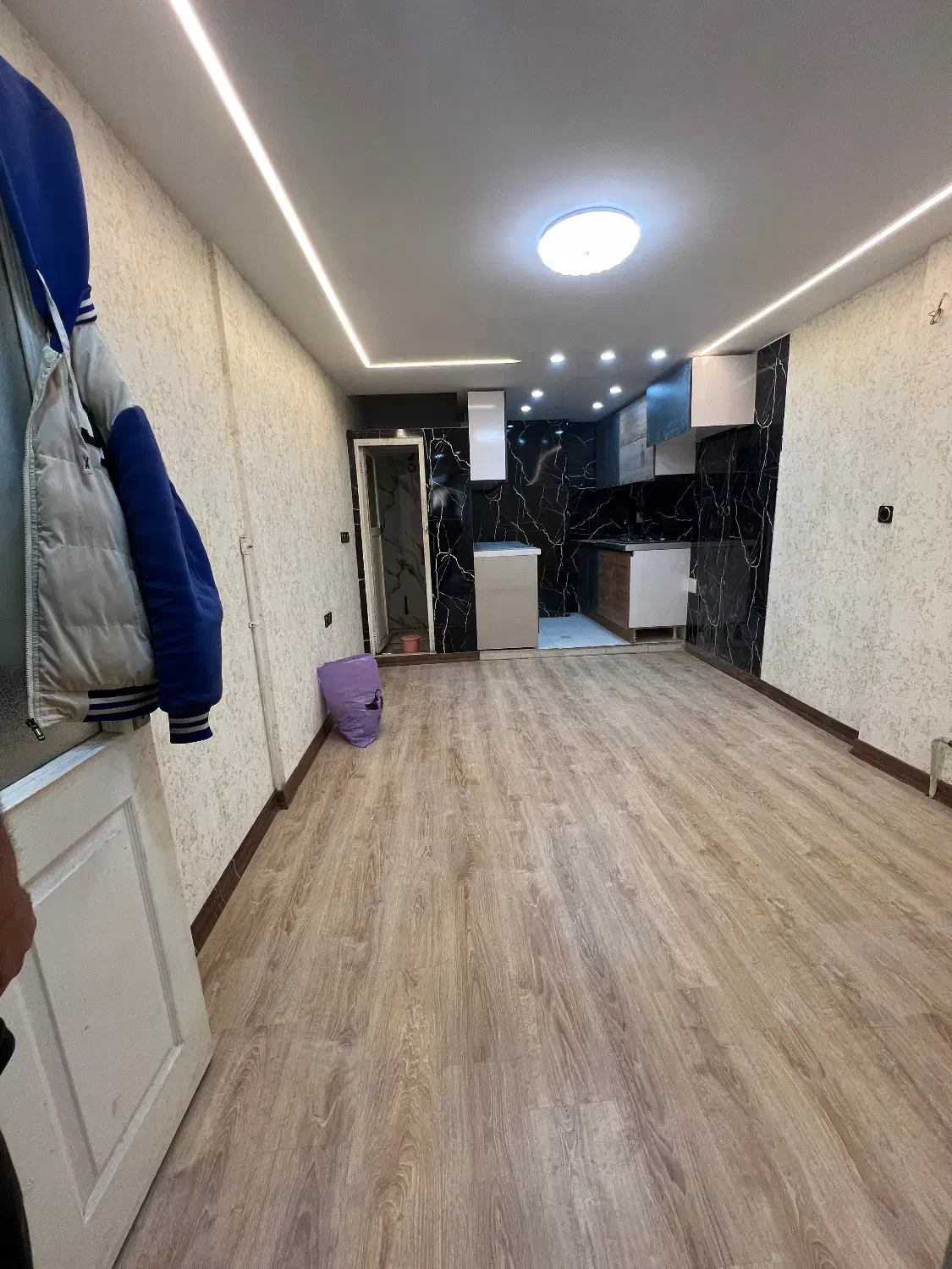 آپارتمان۲۷متری طبقه همکف|فروش آپارتمان|تهران, خاک سفید|دیوار