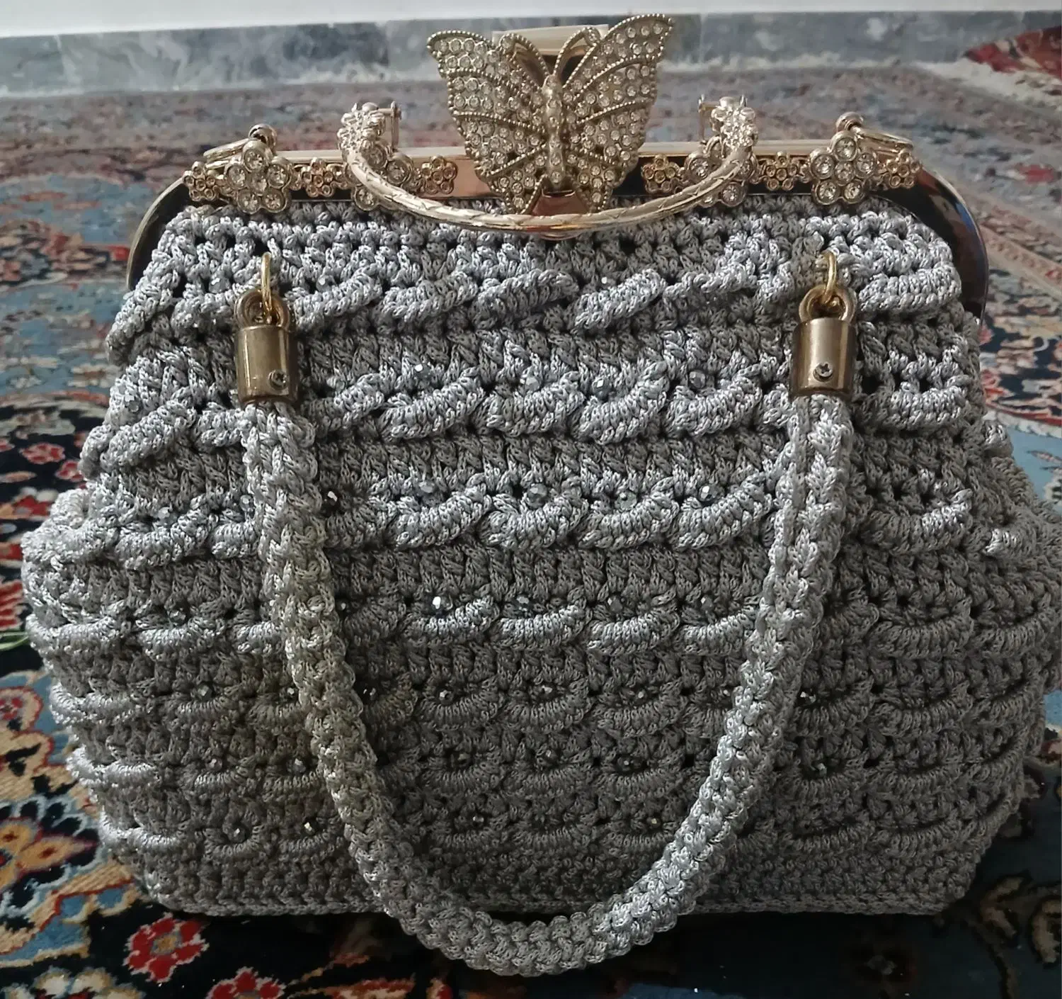 کیف مجلسی  ،بافت.|کیف، کفش، کمربند|تبریز, |دیوار