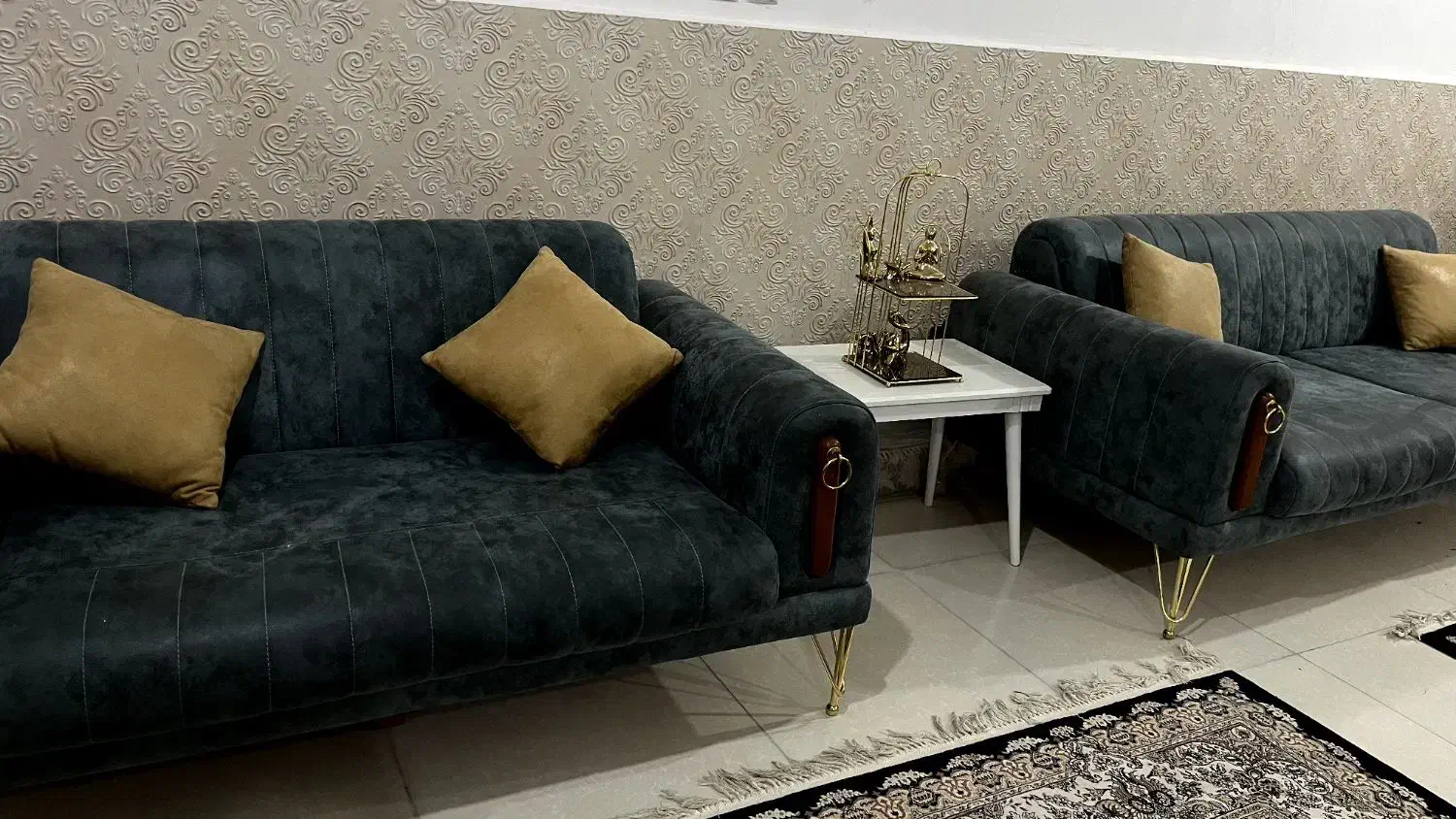 فروش مبل ۷ نفره|مبلمان خانگی و میز عسلی|سیرجان, |دیوار