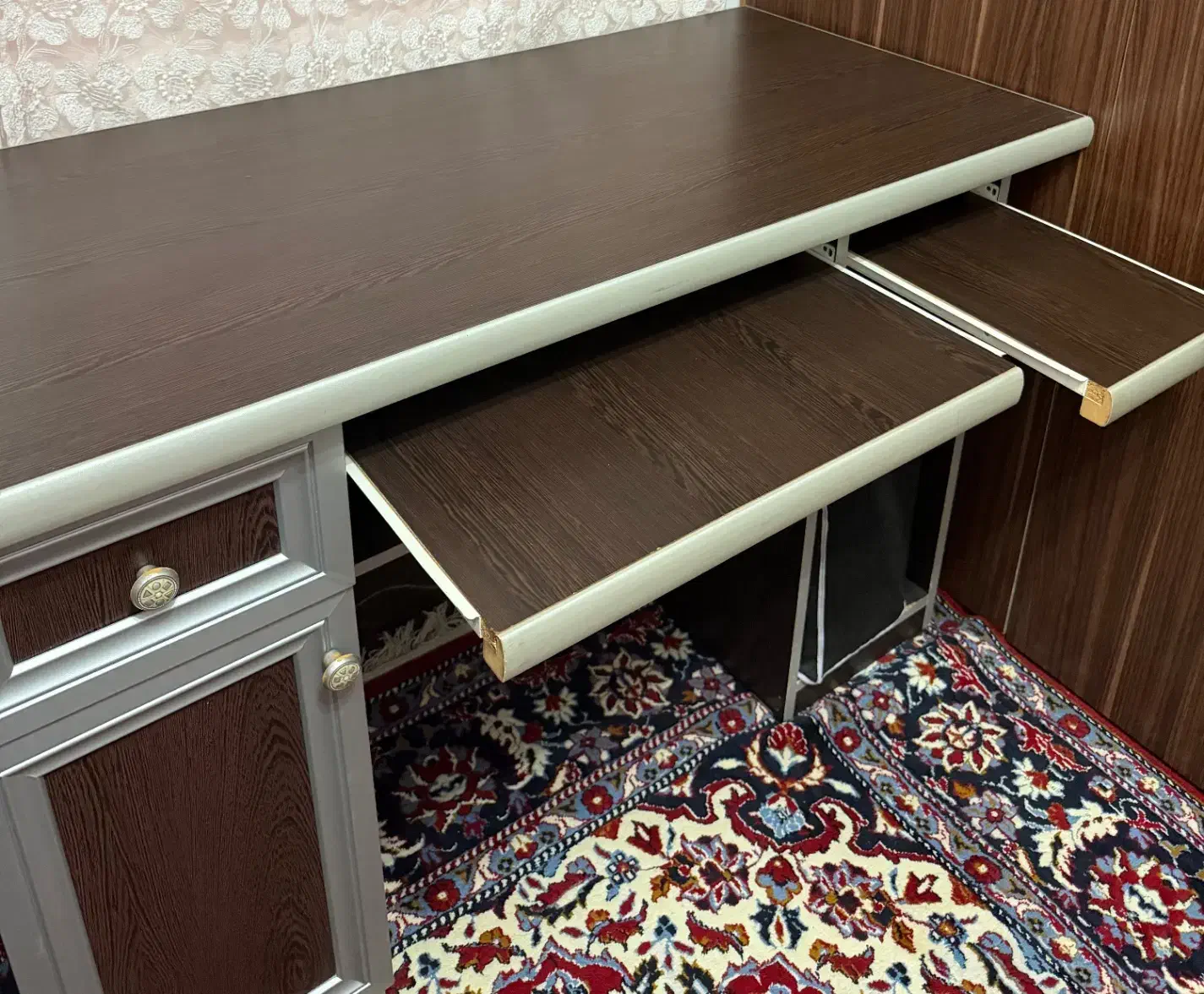 میز کامپیوتر تحریر در حد نو|میز تحریر و کامپیوتر|رشت, کوی مهر|دیوار