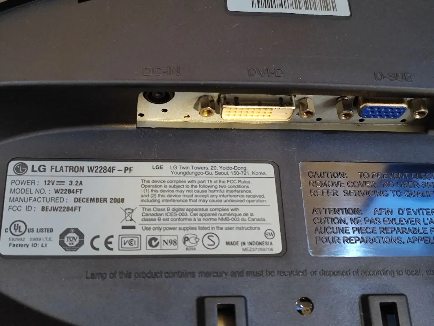 مانیتور۲۲ ال جی و هارد خاص وکیبرد فراسو و کیس خالی|قطعات و لوازم جانبی رایانه|رشت, گلسار|دیوار