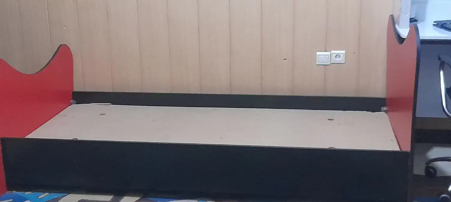 تخت مدل زی زیگولو|تخت و سرویس خواب|یزد, |دیوار