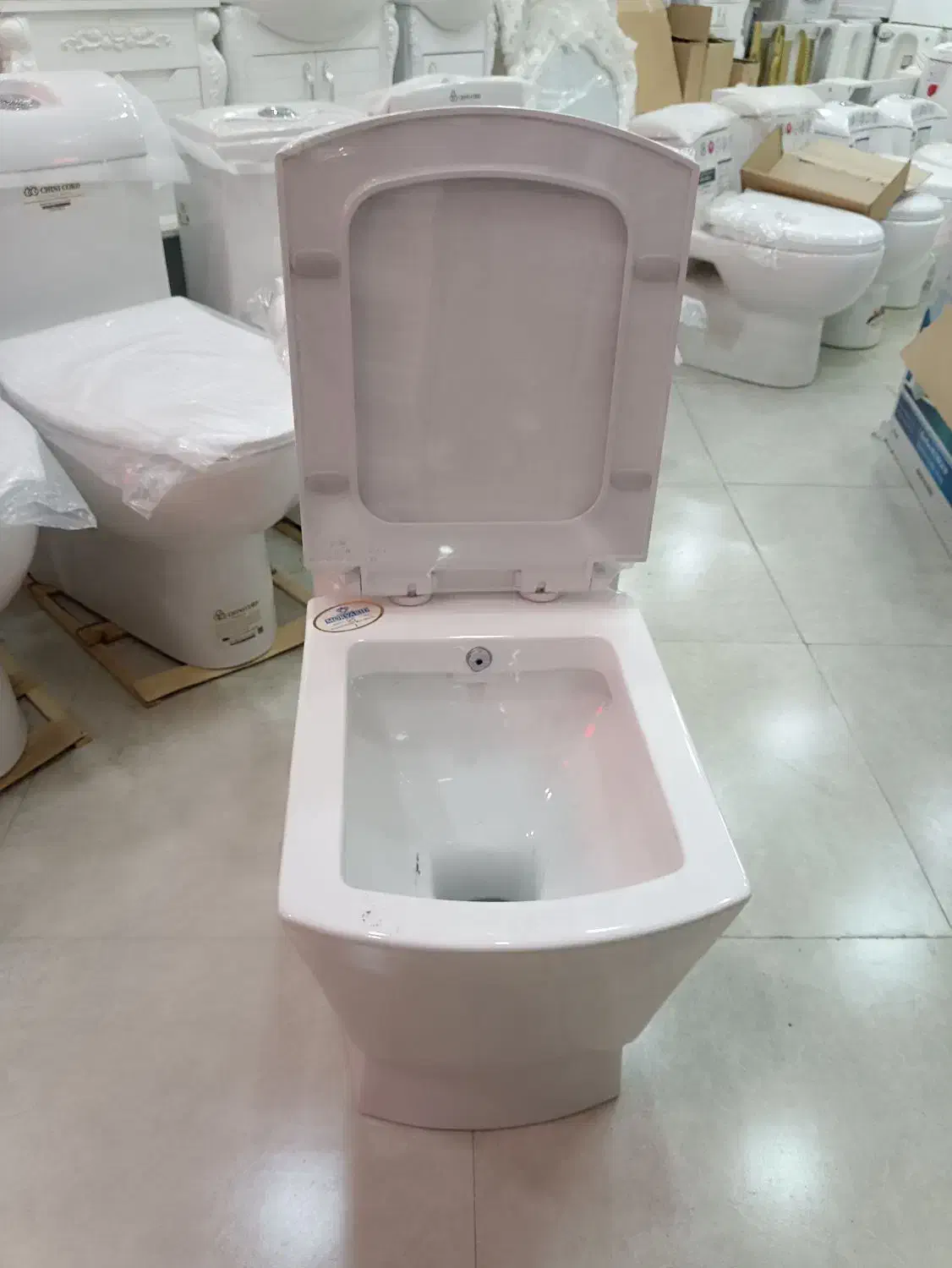 توالت فرنگی مرواریدشیردار|لوازم سرویس بهداشتی|آذرشهر, |دیوار