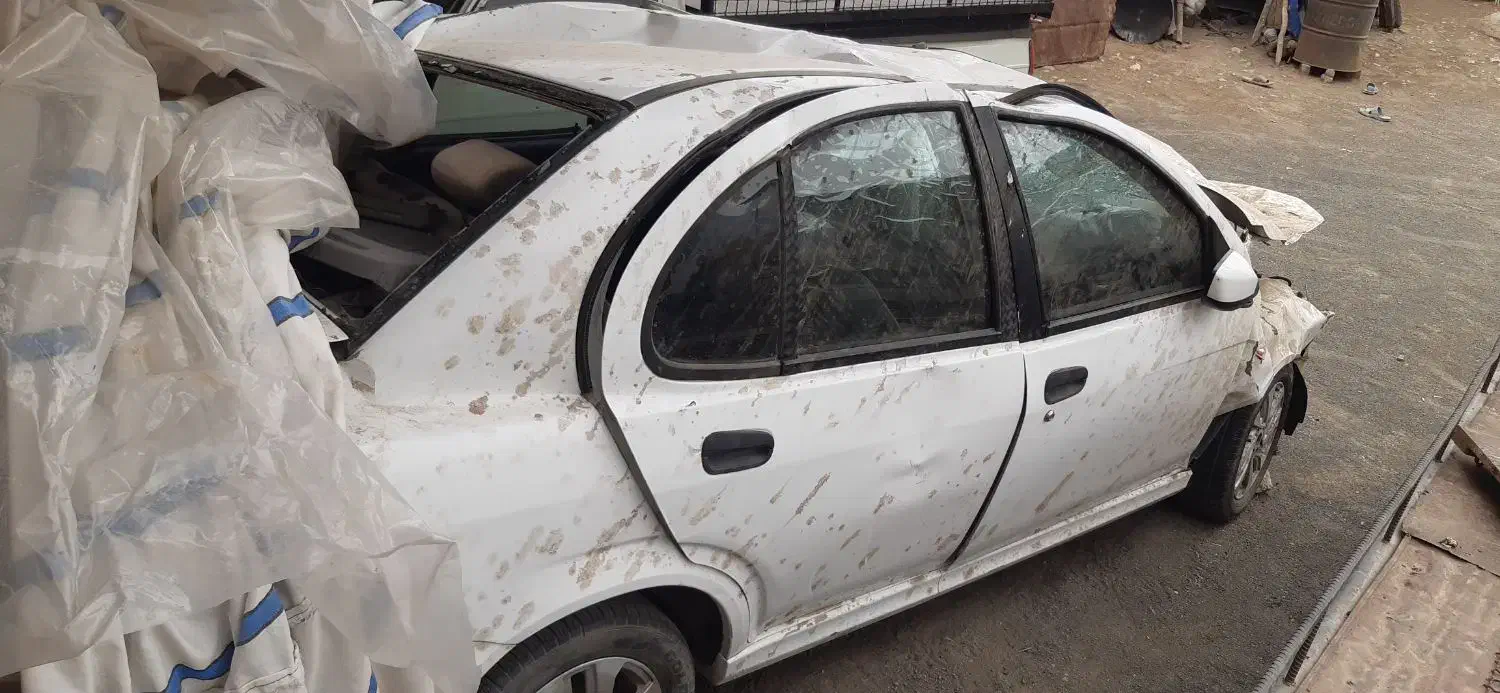 ساینا تصادفی|خودرو سواری و وانت|شاهیوند, |دیوار