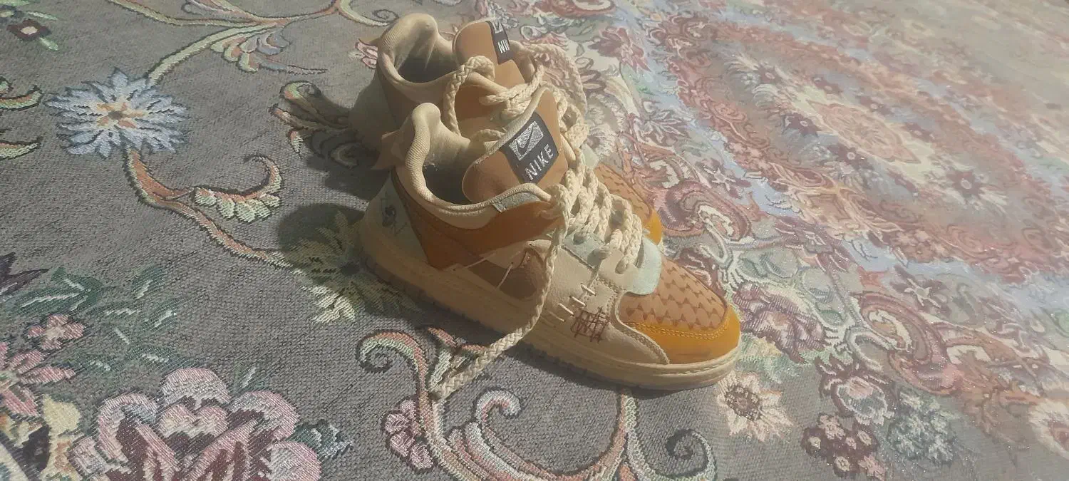 کفش|کیف، کفش، کمربند|نسیم‌شهر, |دیوار