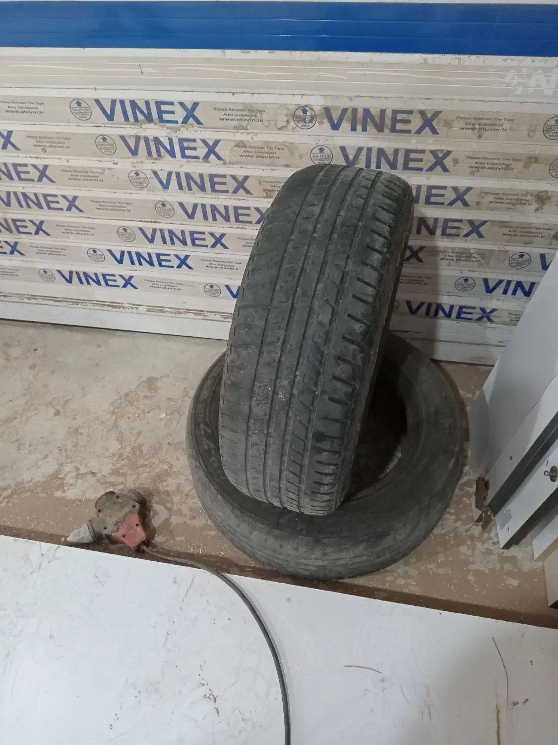 لاستیک ۲۰۵ سایز ۱۵ کویر|قطعات یدکی و لوازم جانبی|آستارا, |دیوار