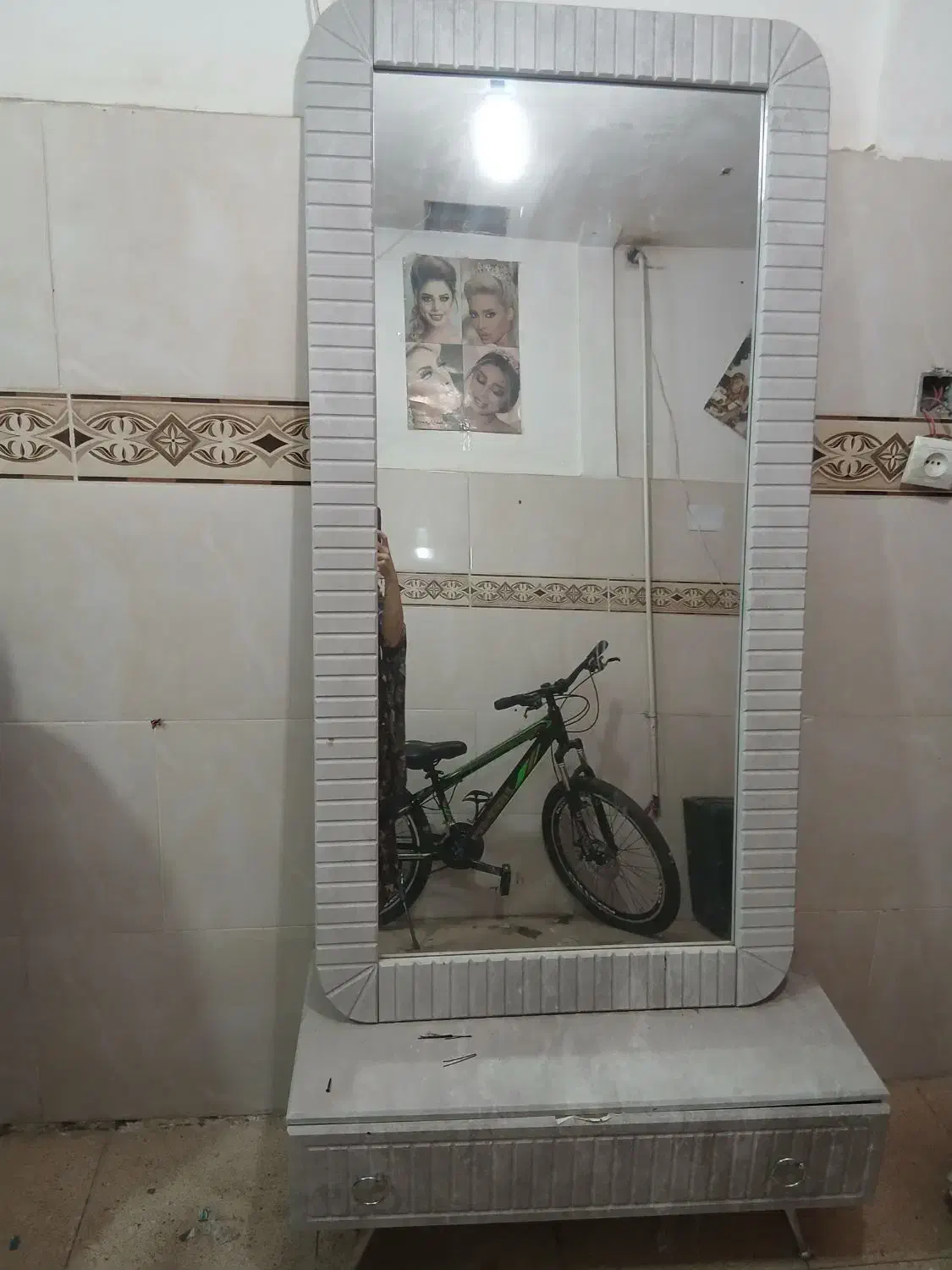 وسایل ارایشگاه|آرایشگاه و سالنهای زیبایی|ورامین, شهرک مدرس|دیوار