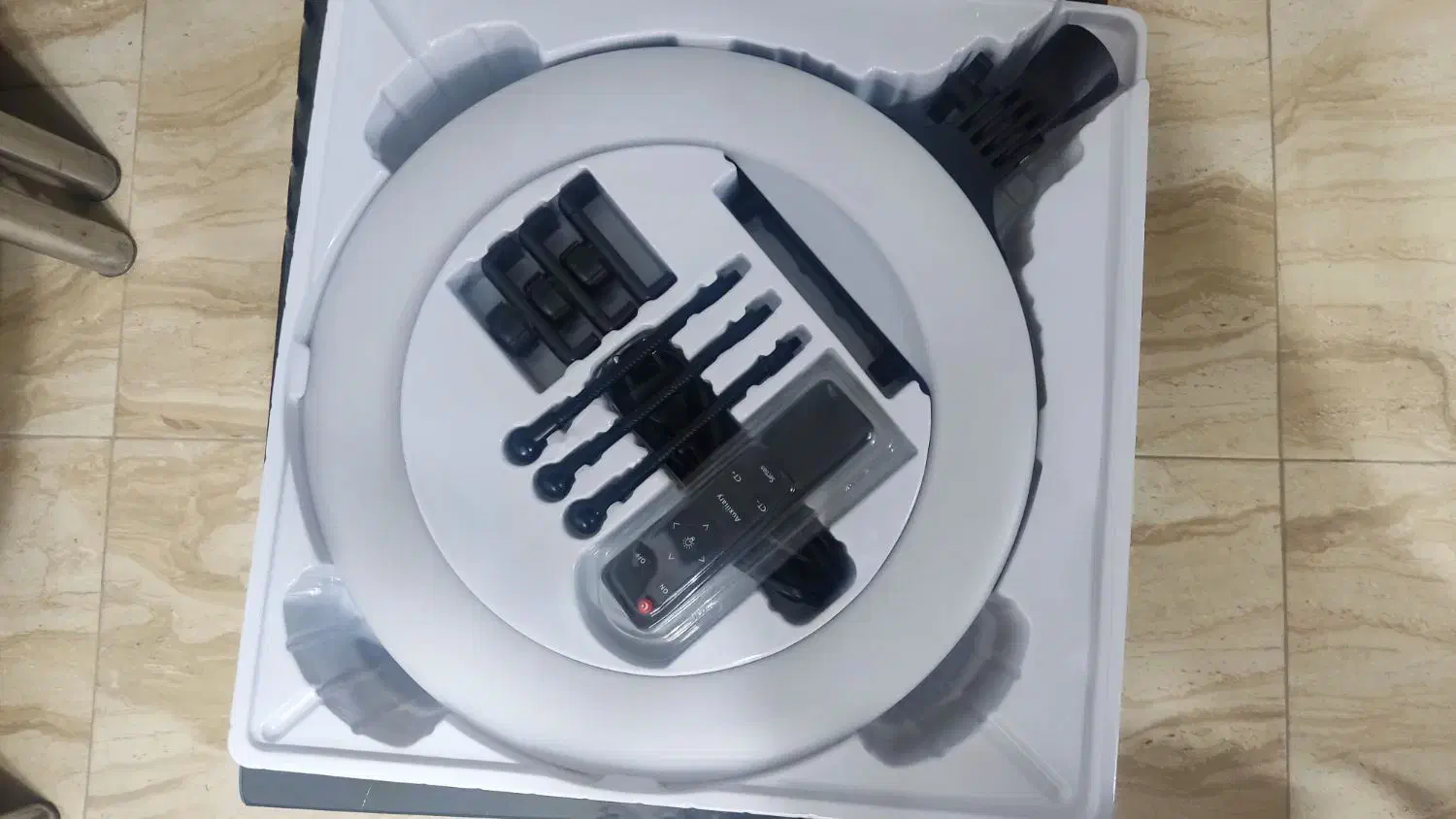 رینگ لایت|لوازم جانبی موبایل و تبلت|اصفهان, فرودگاه|دیوار