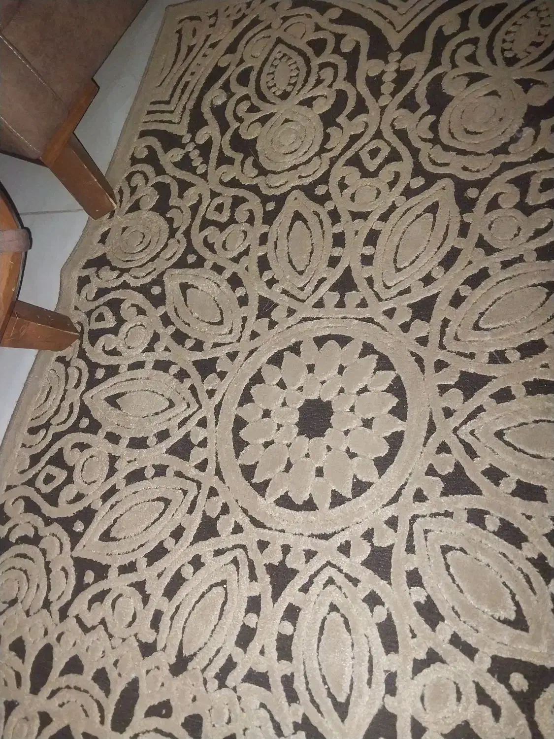 فرش ۶|فرش|اهواز, کوی باهنر|دیوار