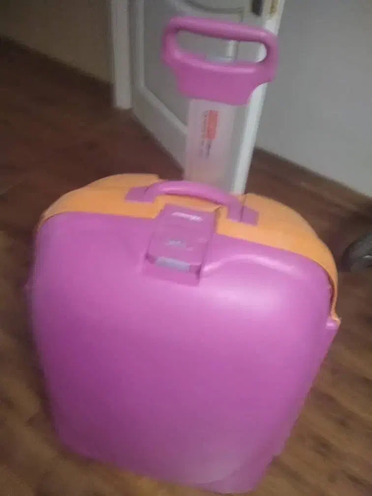 چمدان خارجی مارک Eminent|کیف، کفش، کمربند|شیراز, کوی آزادگان|دیوار