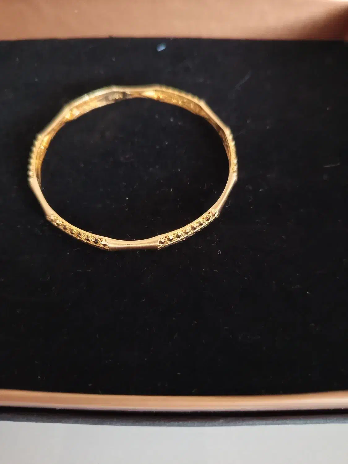 النگو نو|جواهرات|دورود, |دیوار