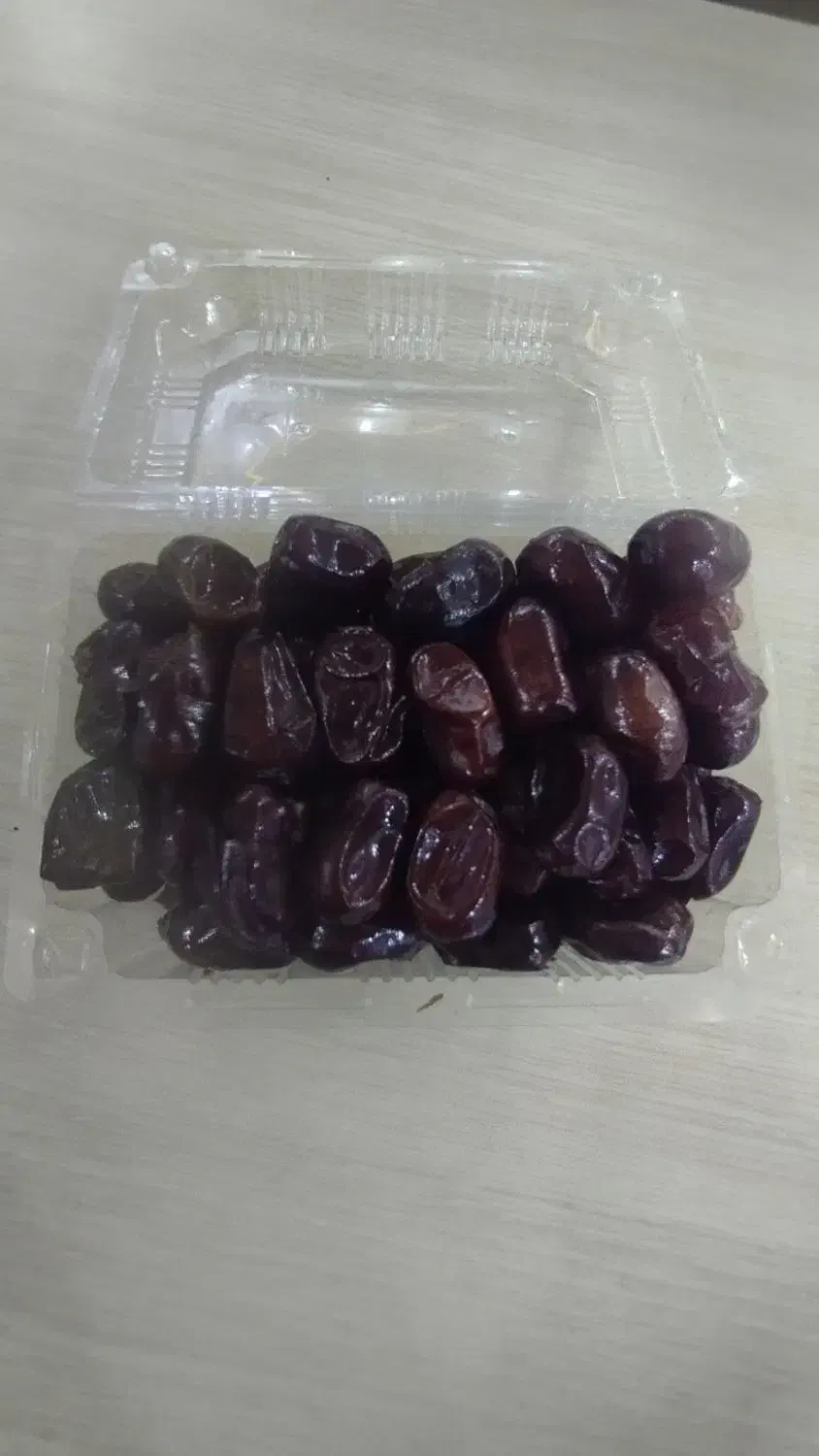 خرمای مخصوص خیرات|خوردنی و آشامیدنی|رشت, دباغیان|دیوار