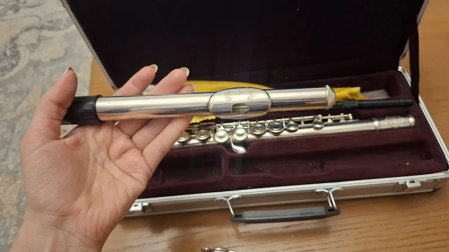 فلوت کلیددار سوزوکی|سازهای بادی|پردیس, فاز ۳|دیوار