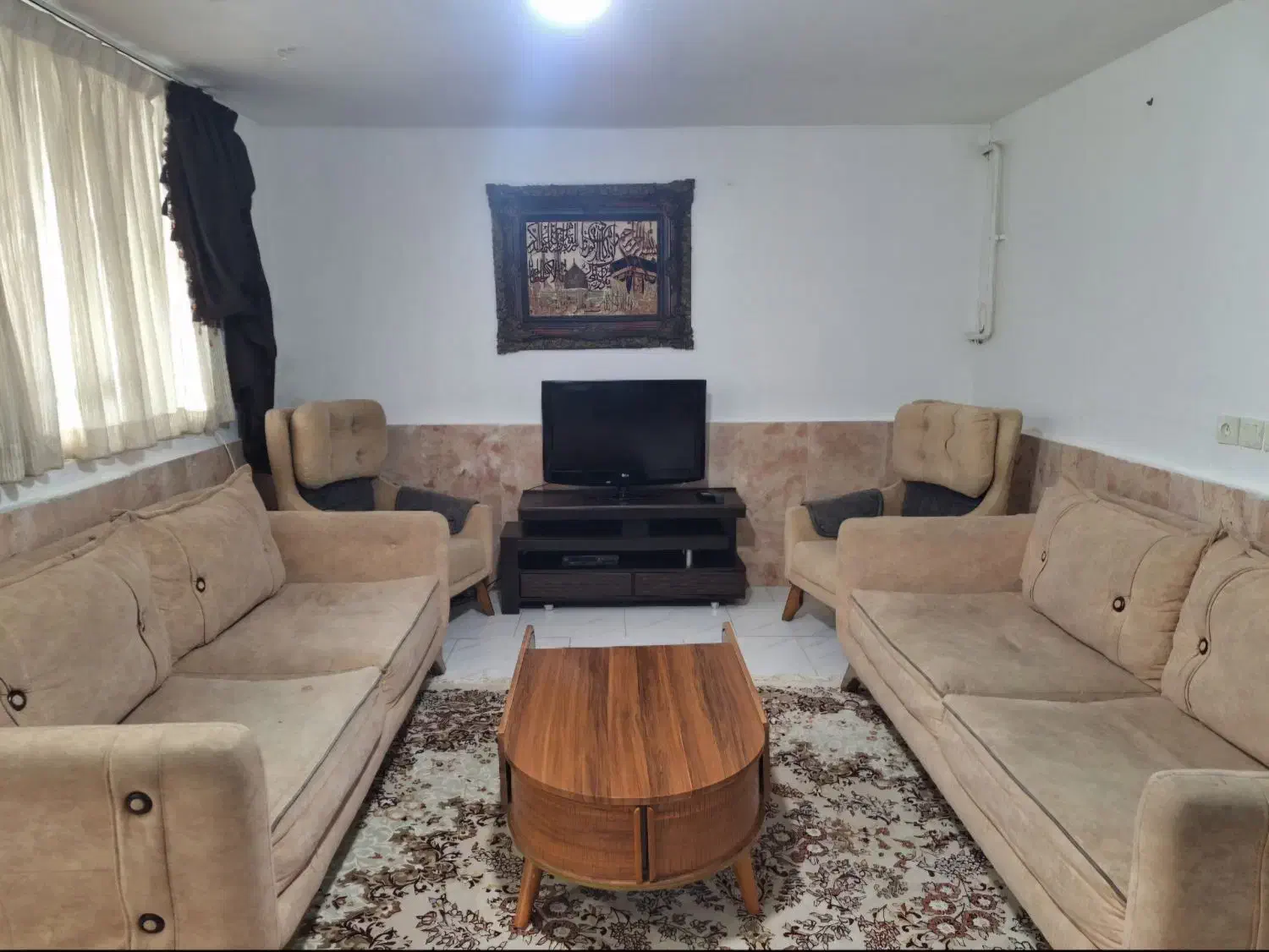 مبل وجلومبلی ومیزتلویزیون|مبلمان خانگی و میز عسلی|محمودآباد, |دیوار