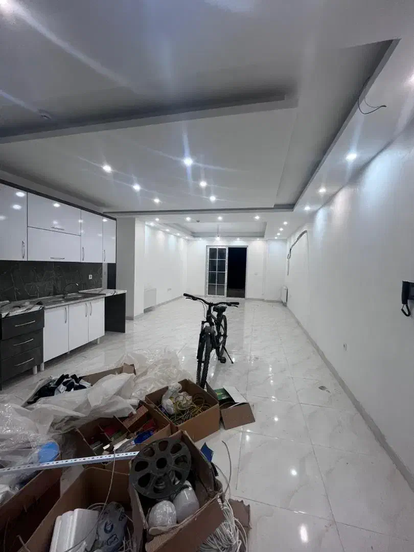 رهن واحد۹۷متری نوساز طبقه اول آساسنور کلید نخورده|اجارهٔ آپارتمان|صومعهسرا, |دیوار