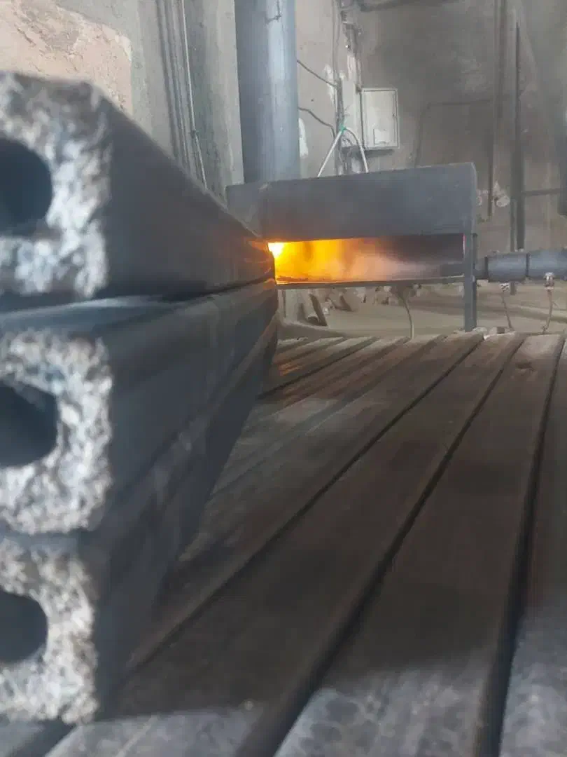 فروش ماشین آلات و تجهیزات تولید زغال فشرده چینی|ماشین‌آلات صنعتی|شاهدشهر, |دیوار