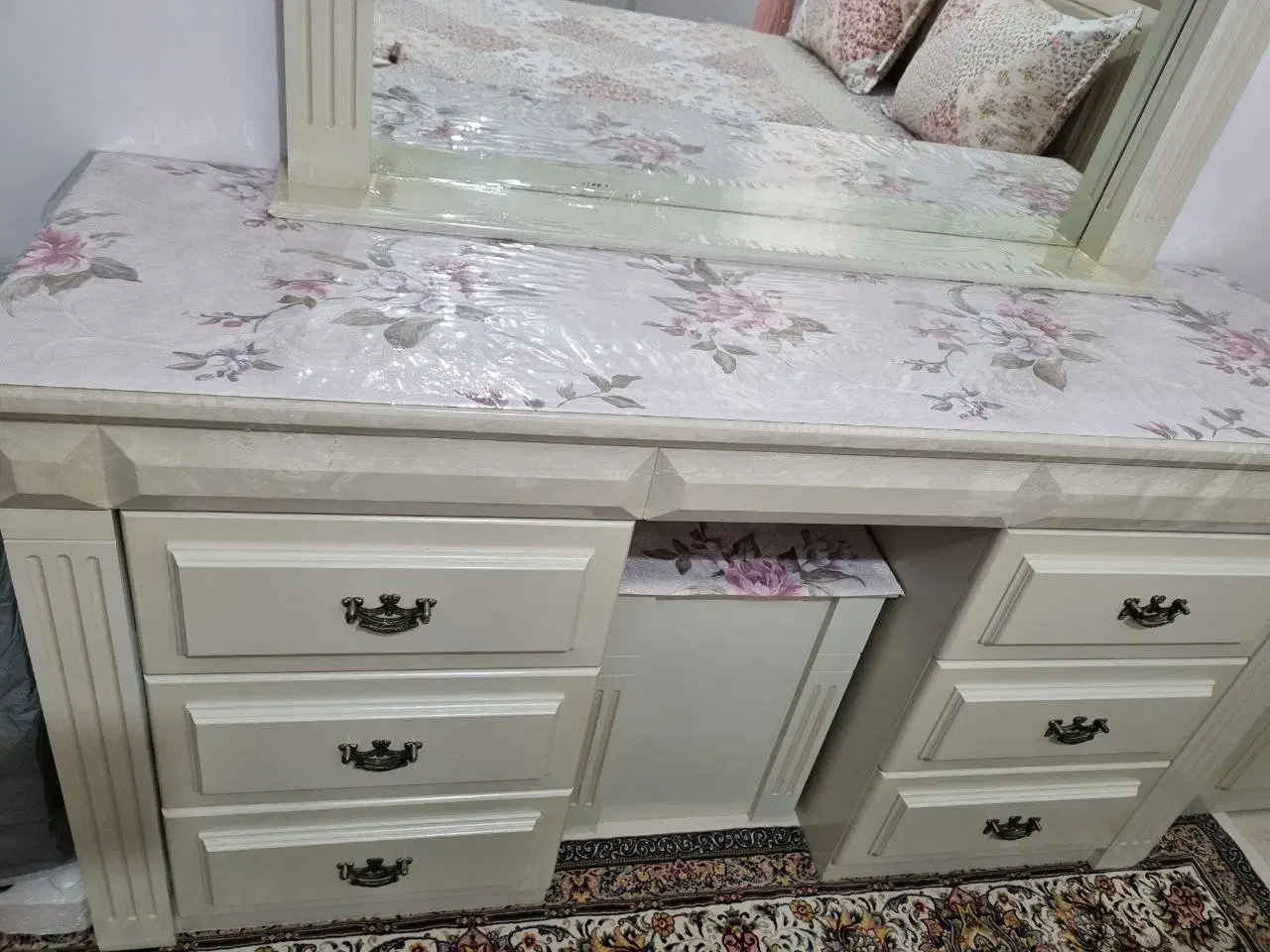 میزآرایش وآینه نئوکلاسیک وجاکفشی|تخت و سرویس خواب|الوند, |دیوار