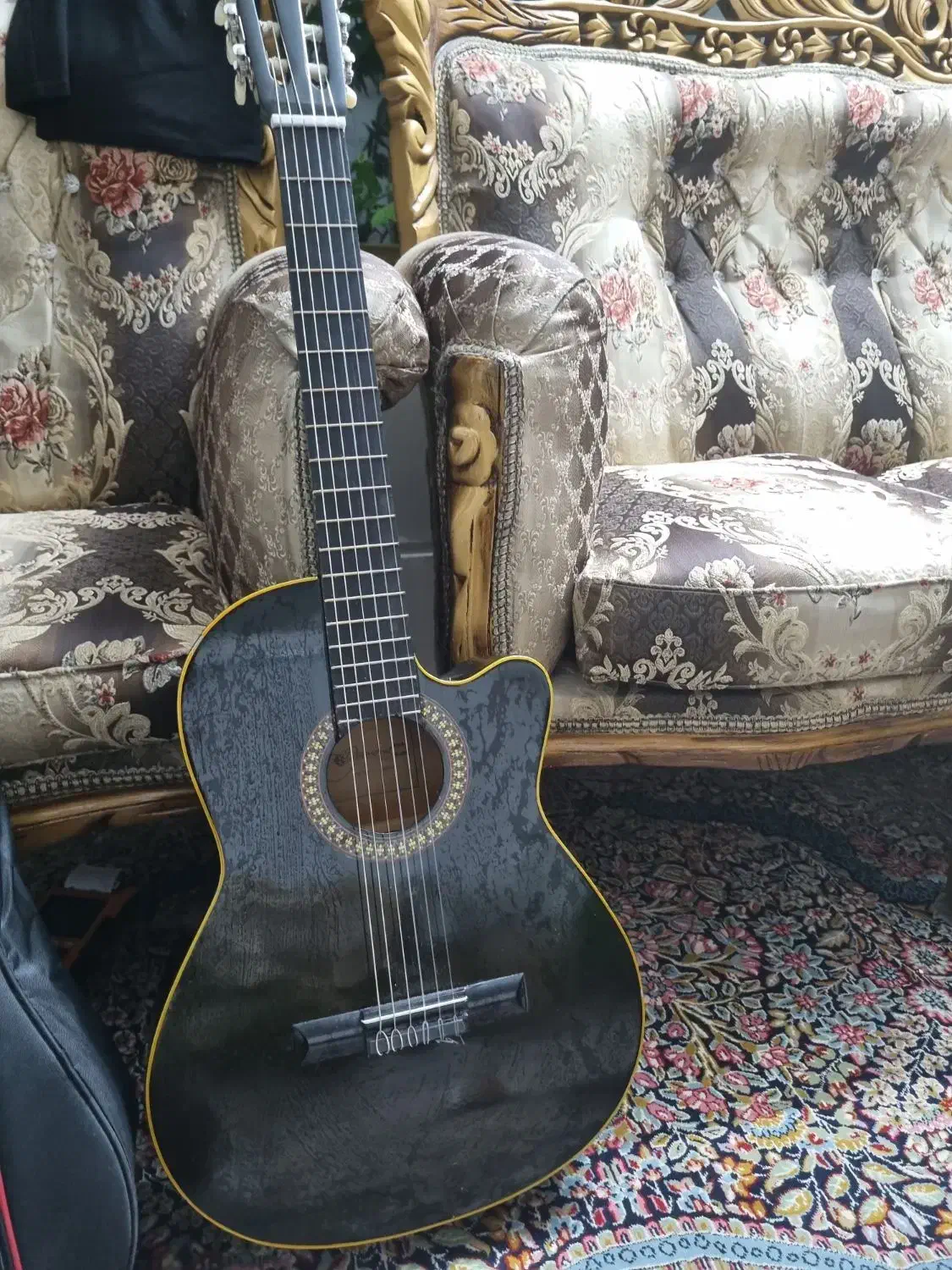 گیتار کلاسیک|گیتار، بیس، امپلیفایر|یزد, |دیوار