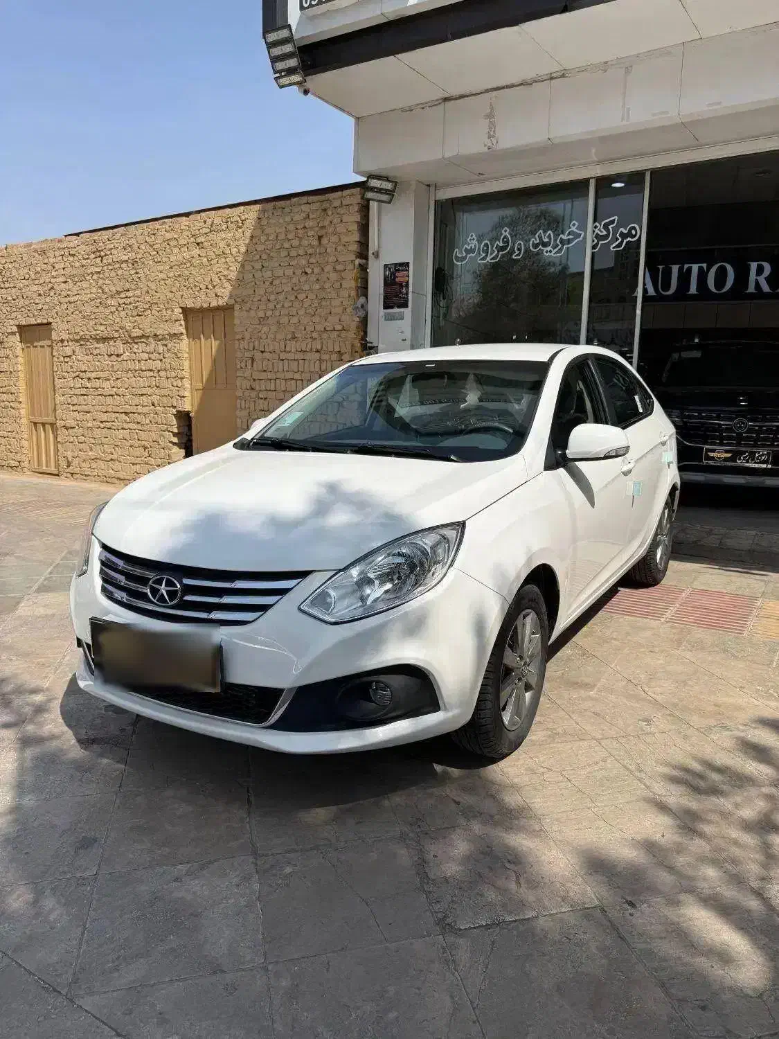 اتو رئیسی نقد و اقساط/ جک j4|خودرو سواری و وانت|یزد, |دیوار