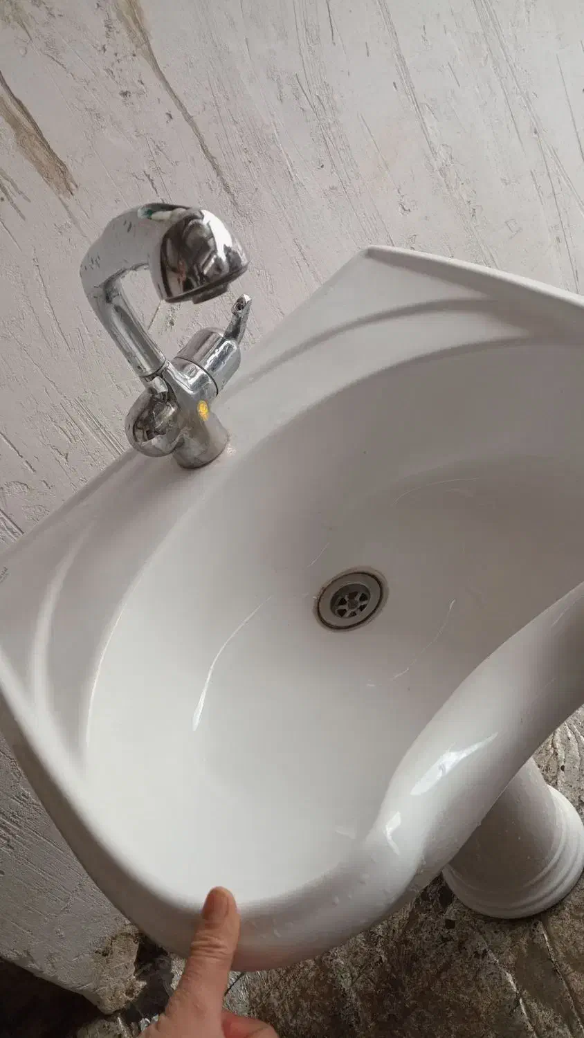 سرشور|لوازم سرویس بهداشتی|ساوه, |دیوار