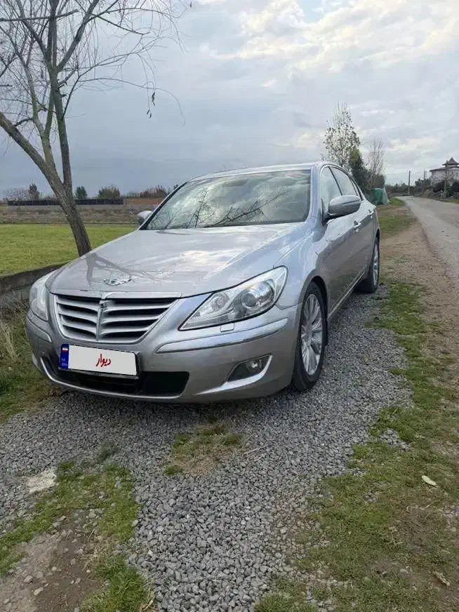 جنسیس سدان ۲۰۱۰ بیرنگ|خودرو سواری و وانت|ساری, |دیوار