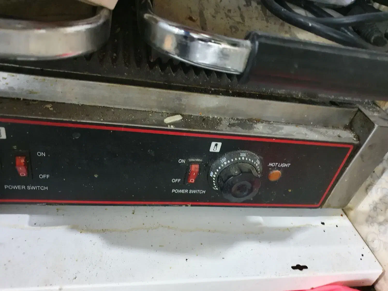 قهوه ساز صنعتی گاگیا لمسی و اسنک ساز صنعتی|سماور، چای‌ساز، قهوه‌ساز|یزد, |دیوار