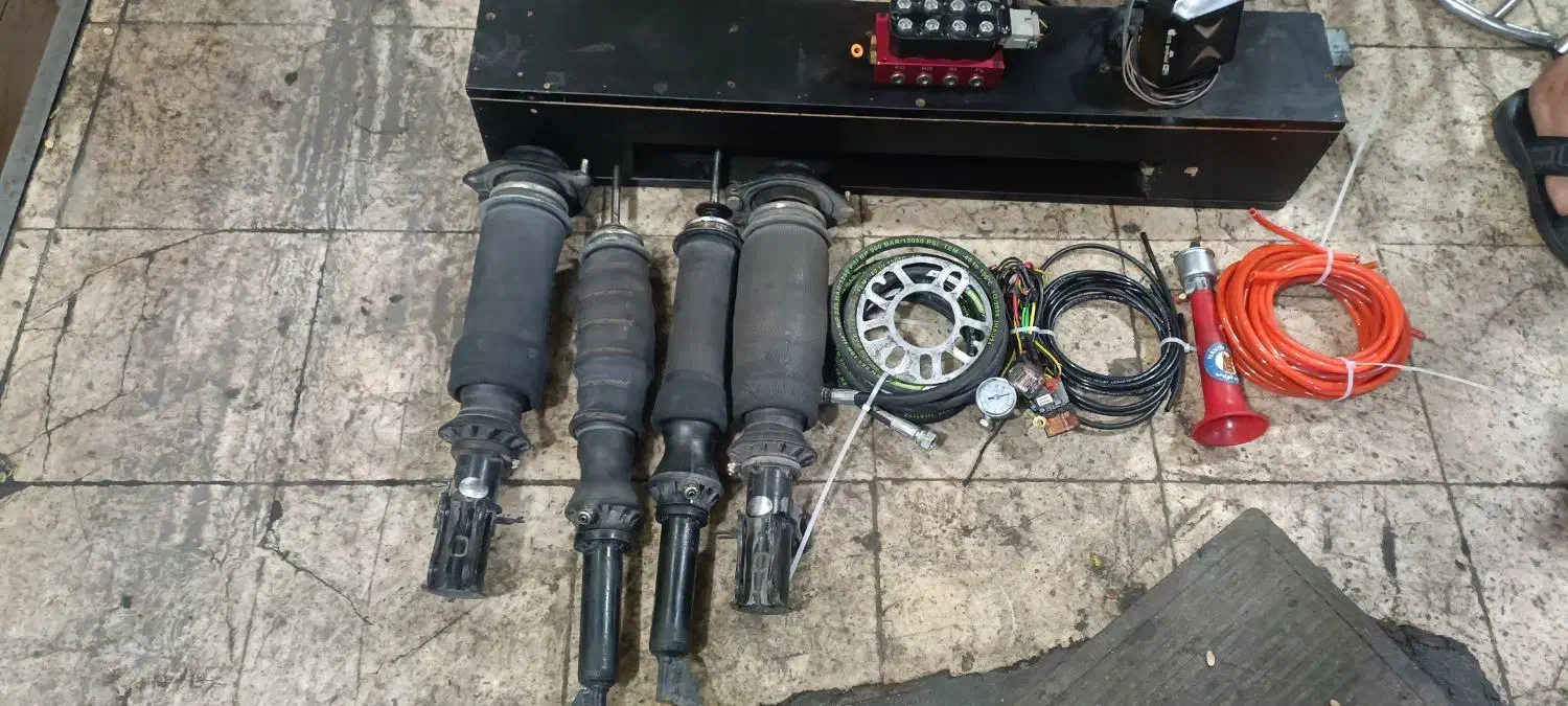 کمک بادی پراید دست کامل|قطعات یدکی و لوازم جانبی|مشهد, مصلی (کارمندان اول)|دیوار