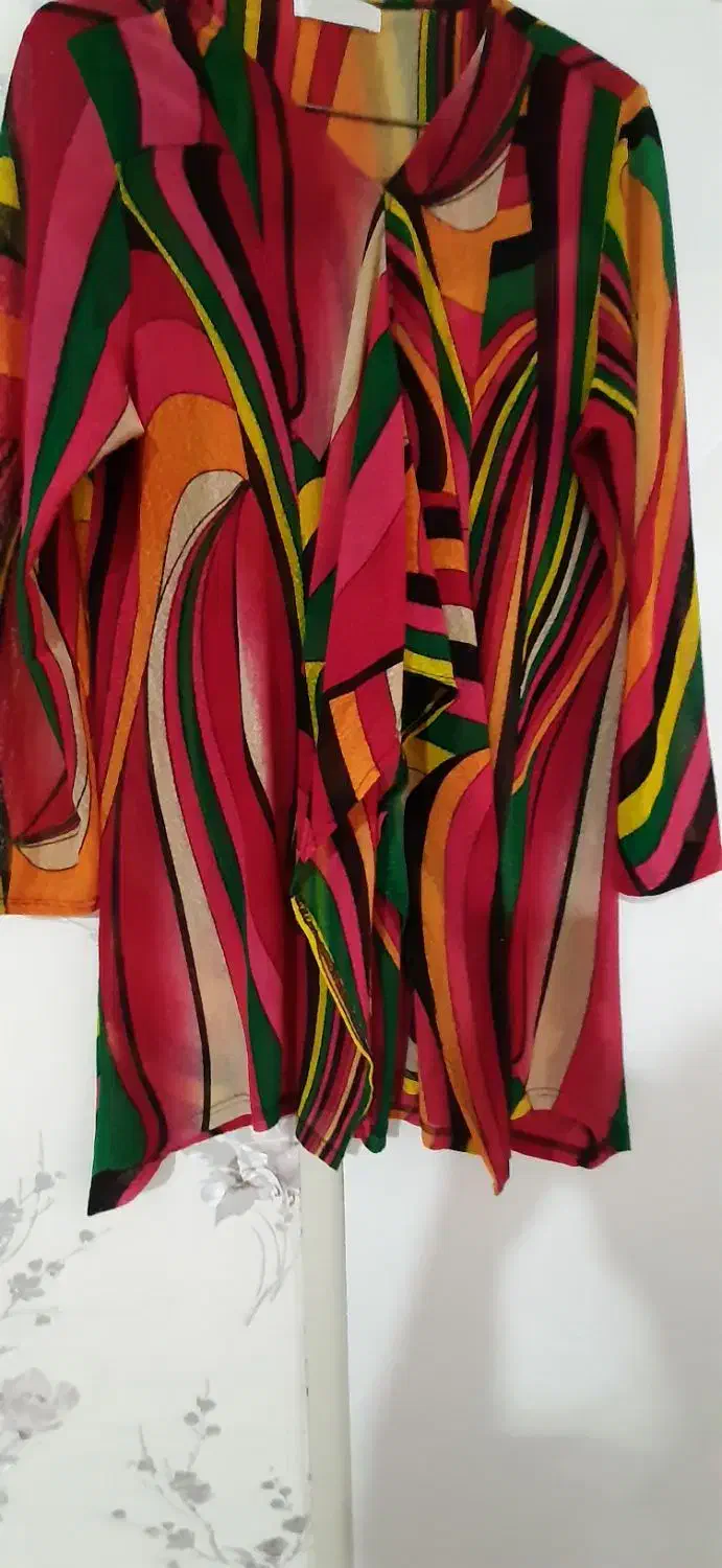 حراج لباسهای شیک یلدایی و یک عدد چادر عربی نو|لباس|اراک, |دیوار