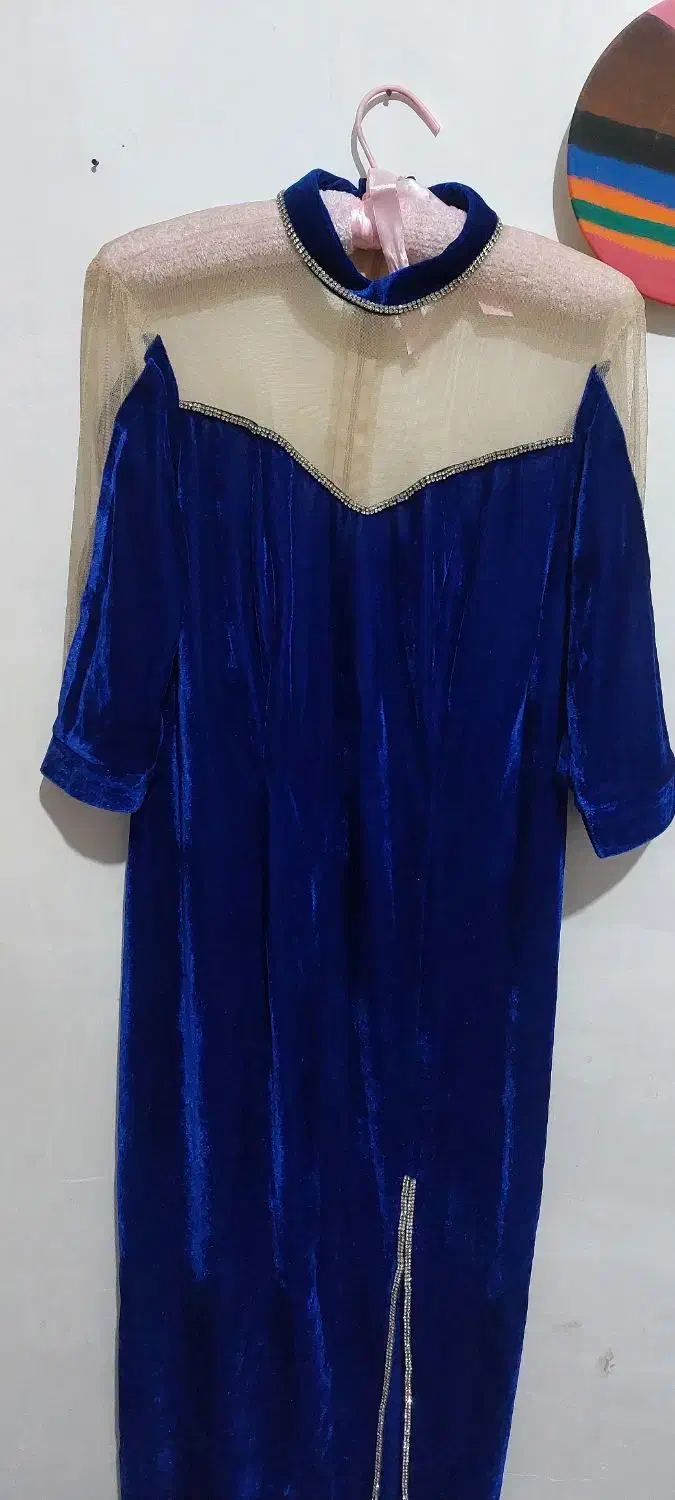 پیراهن مجلسی|لباس|قائن, |دیوار