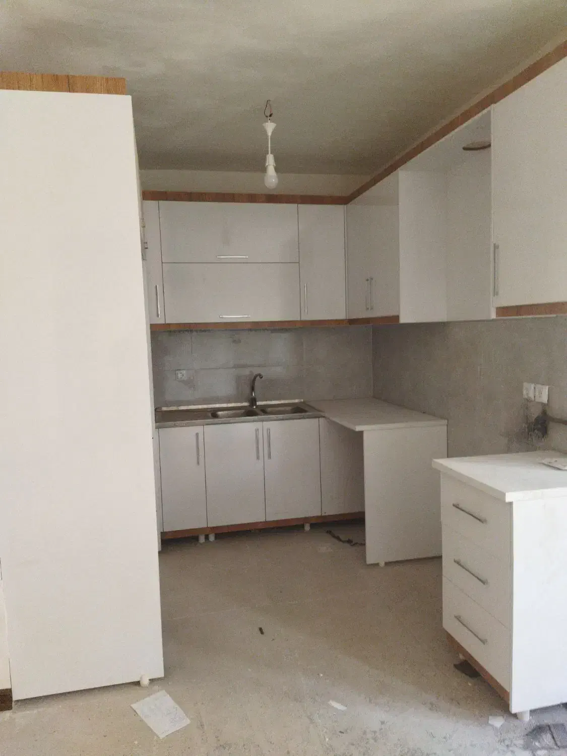 استخدام شاگرد|تخت و سرویس خواب|الیگودرز, |دیوار