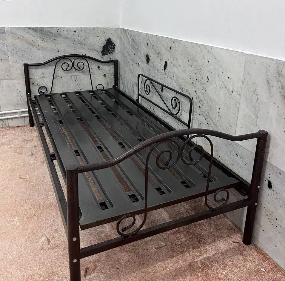 تخت خواب فلزی یک و دوطبقه|تخت و سرویس خواب|بیرجند, |دیوار