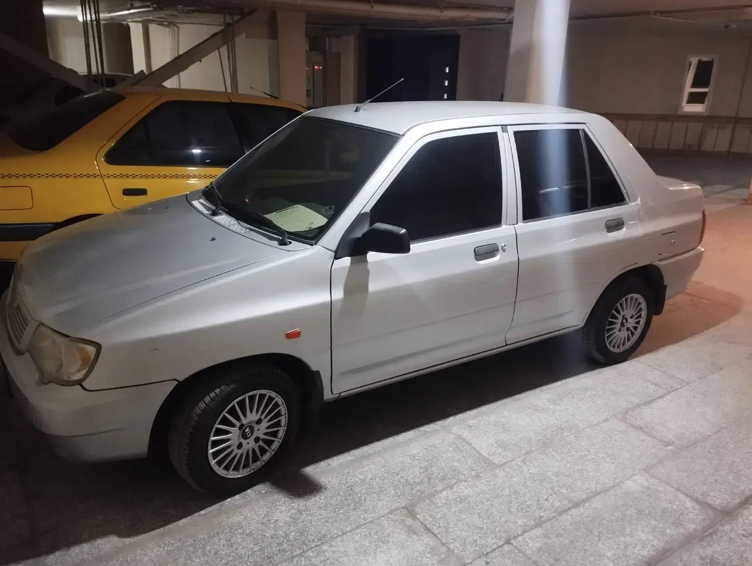 پراید۱۳۲|خودرو سواری و وانت|بروجرد, |دیوار