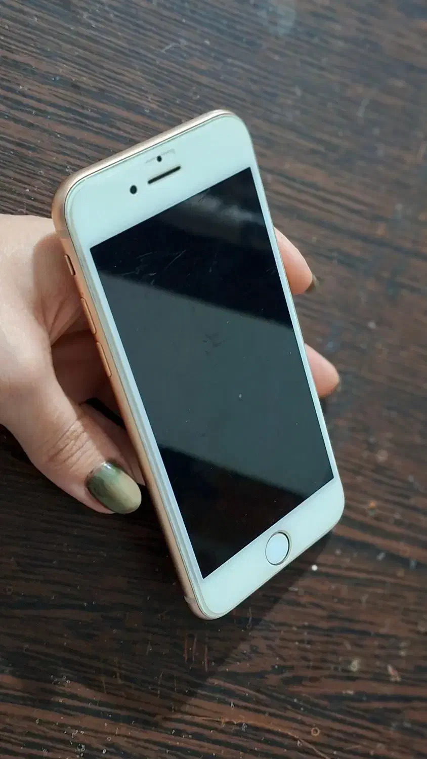 آیفون ۸ رنگ رزگلد|موبایل|رشت, چله خانه|دیوار