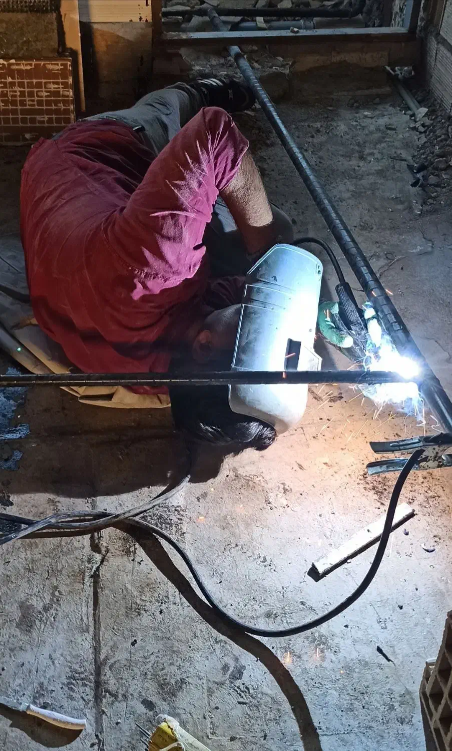 جوشکار گاز|خدمات پیشه و مهارت|هشتگرد, شهرک راه آهن|دیوار